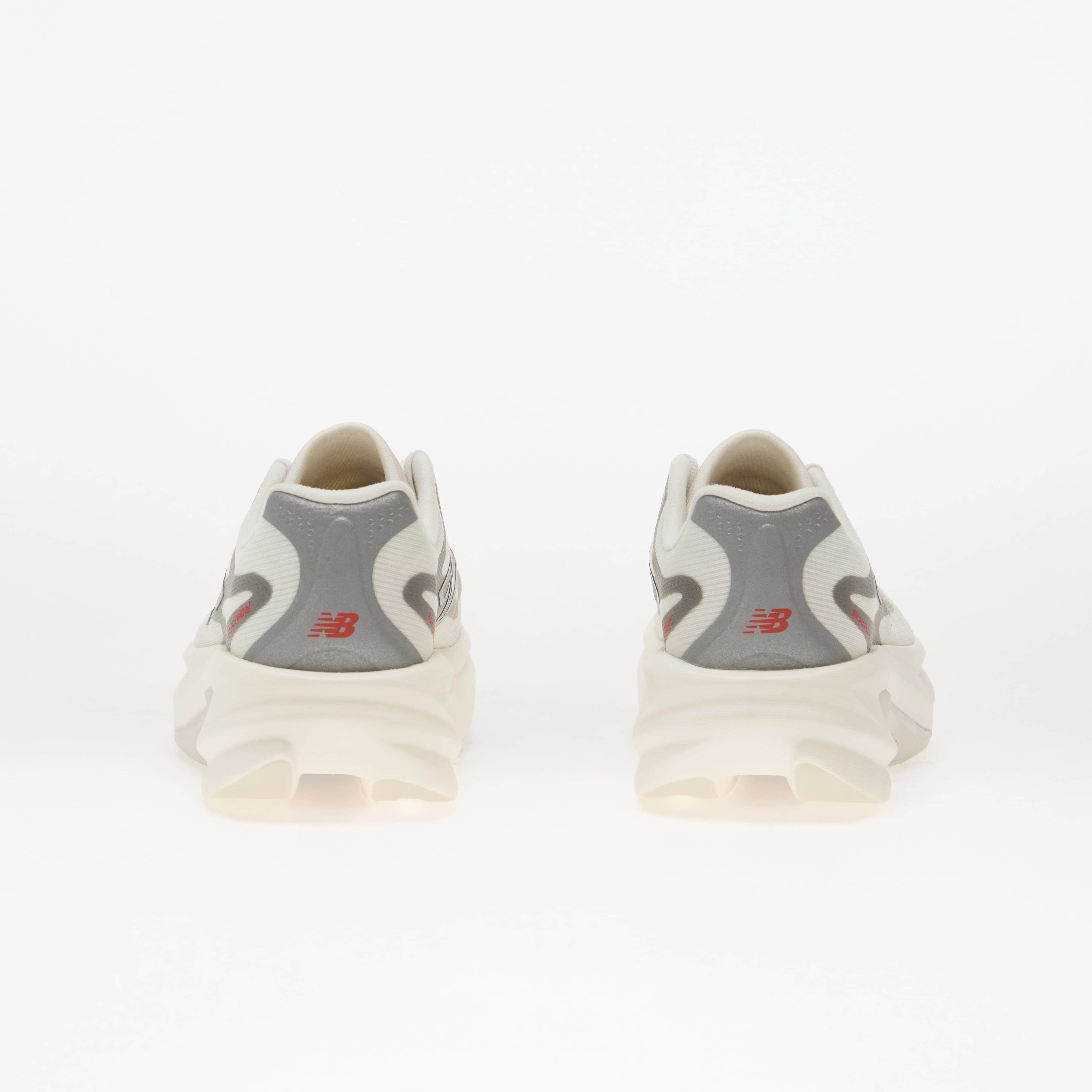 New Balance Сникърси Infinion SuperComp Rebel v1 Sea Salt/ Neo Flame
