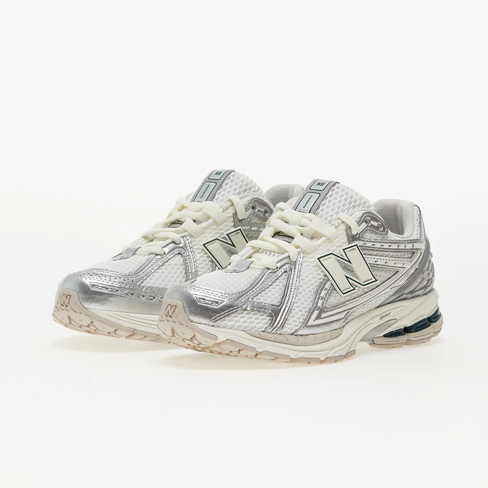 New Balance Сникърси M1906R Silver Metalic/ Sea Salt/ New Spce Ee