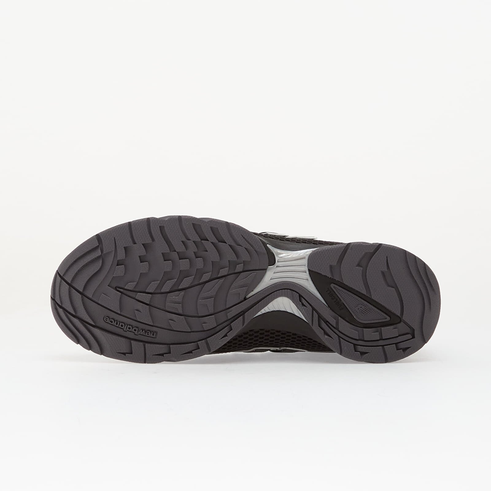 New Balance Сникърси RC56 Black