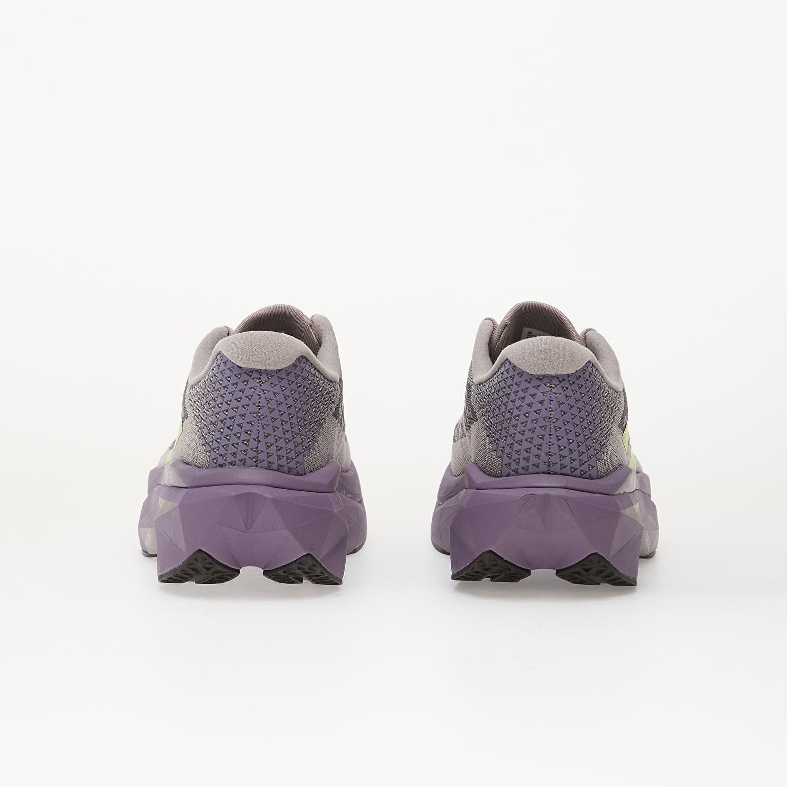 New Balance Сникърси SuperComp Trainer Truffle Salt/ Candied Violet