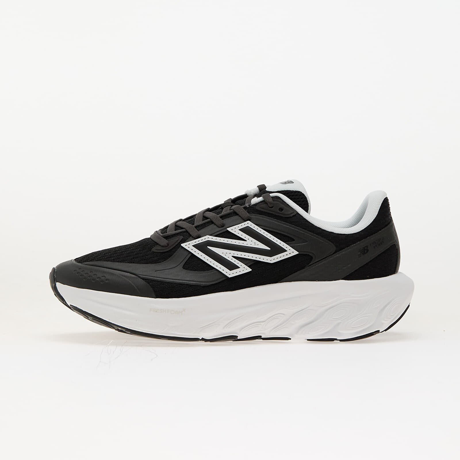 New Balance Сникърси TRN Black/White