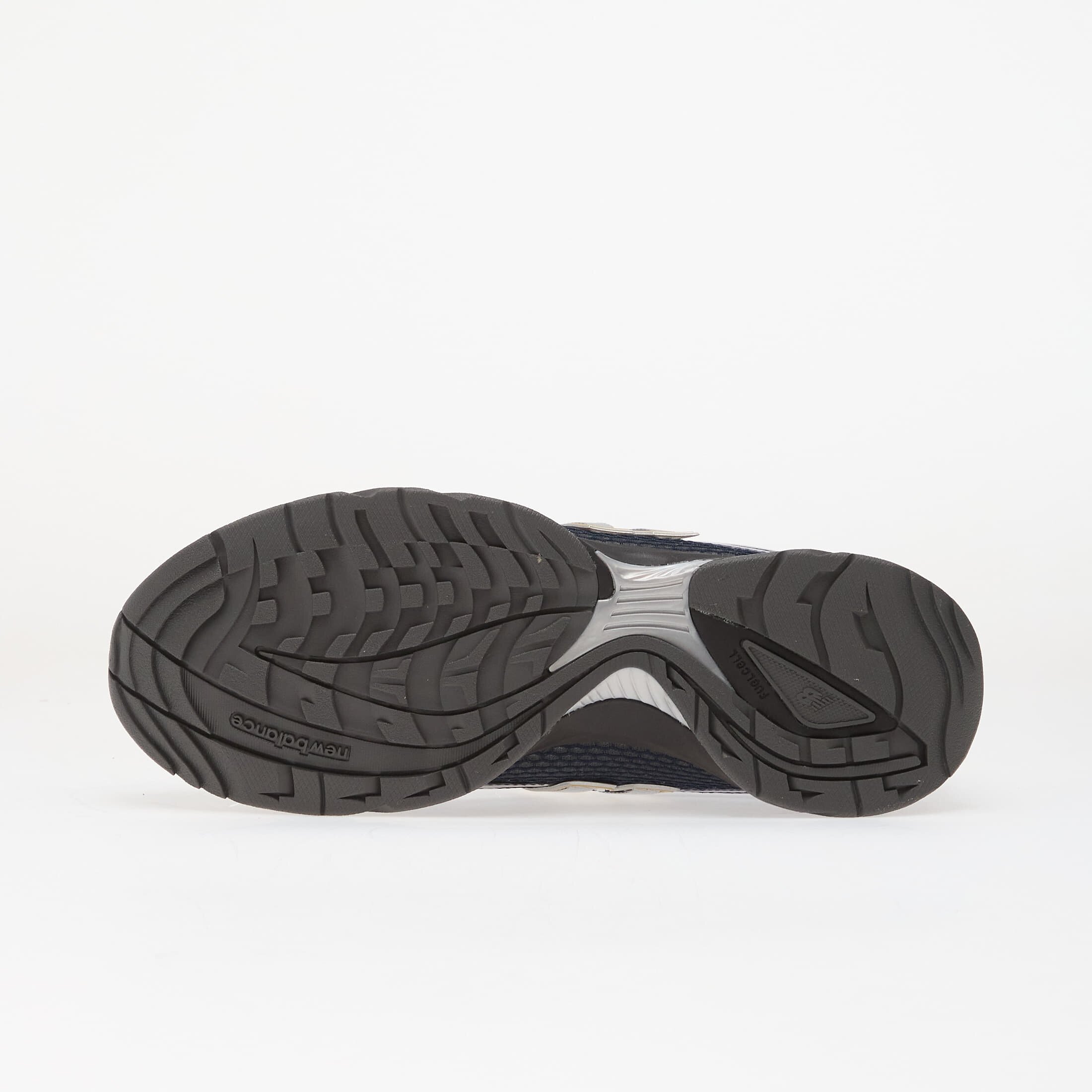 New Balance Сникърси URC56 Silver Metallic/ Nb Navy