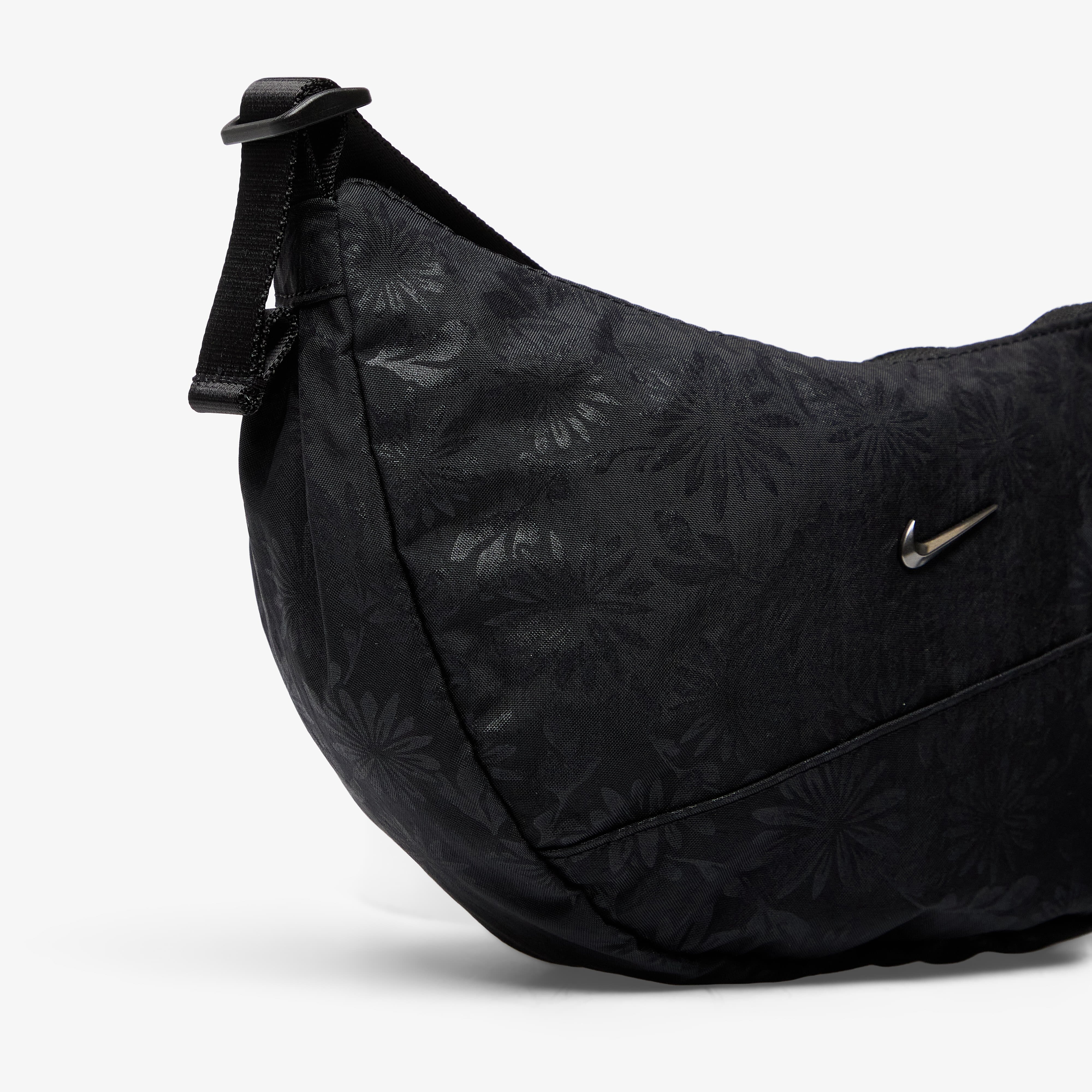 Nike Чанта Aura Floral Crescent Crossbody Bag (4L) Black/ Black/ Gunmetal