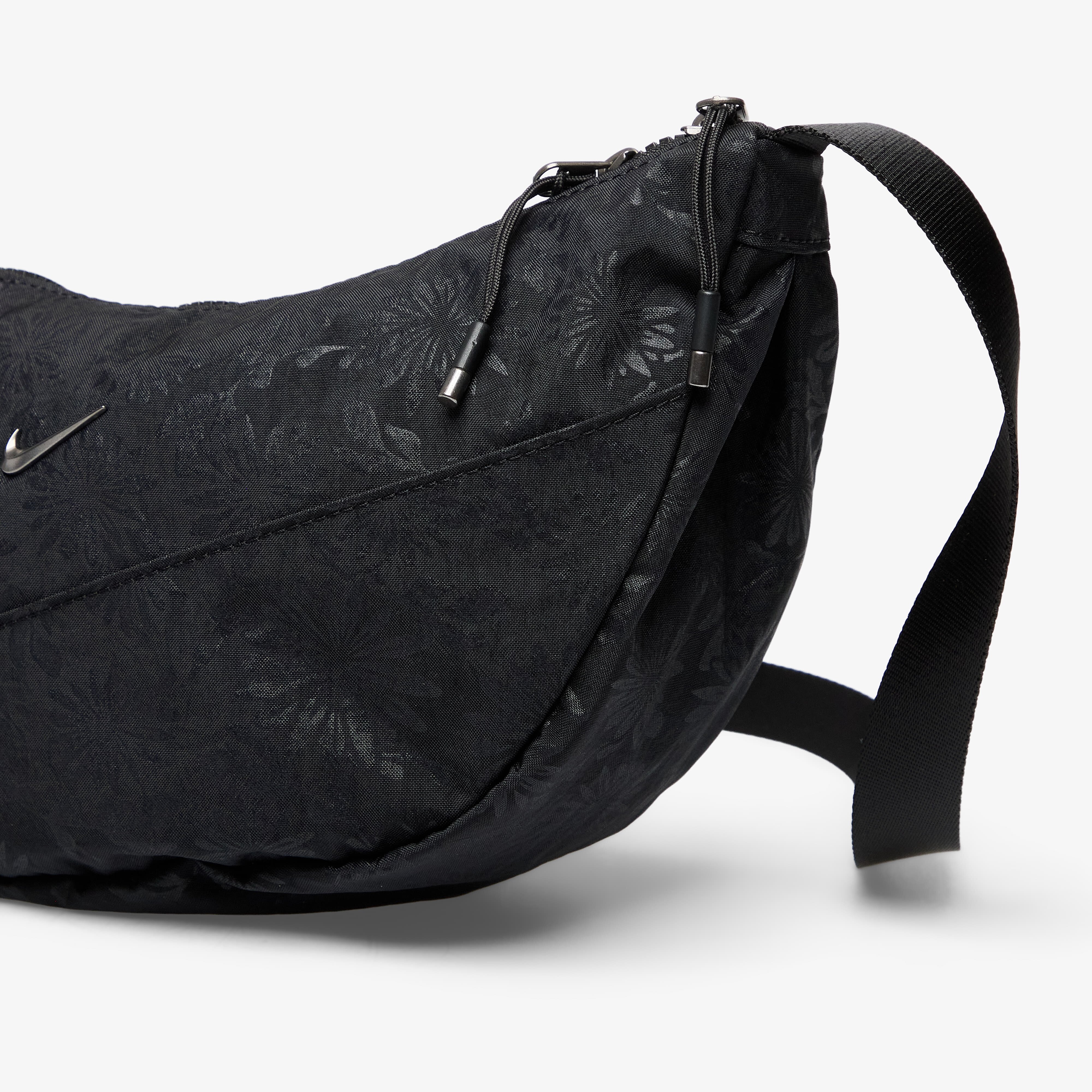 Nike Чанта Aura Floral Crescent Crossbody Bag (4L) Black/ Black/ Gunmetal