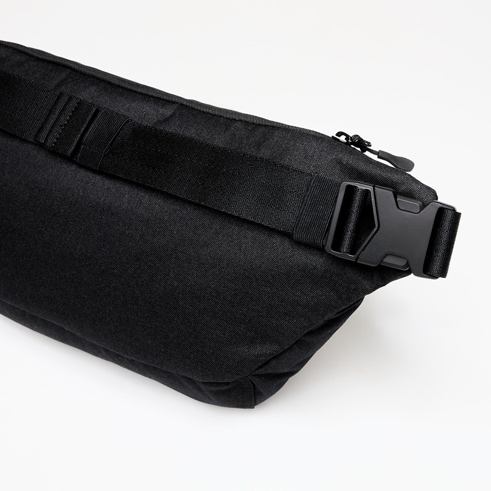 Nike Чантичка за кръста Elemental Premium Fanny Pack Black/ Black/ Anthracite