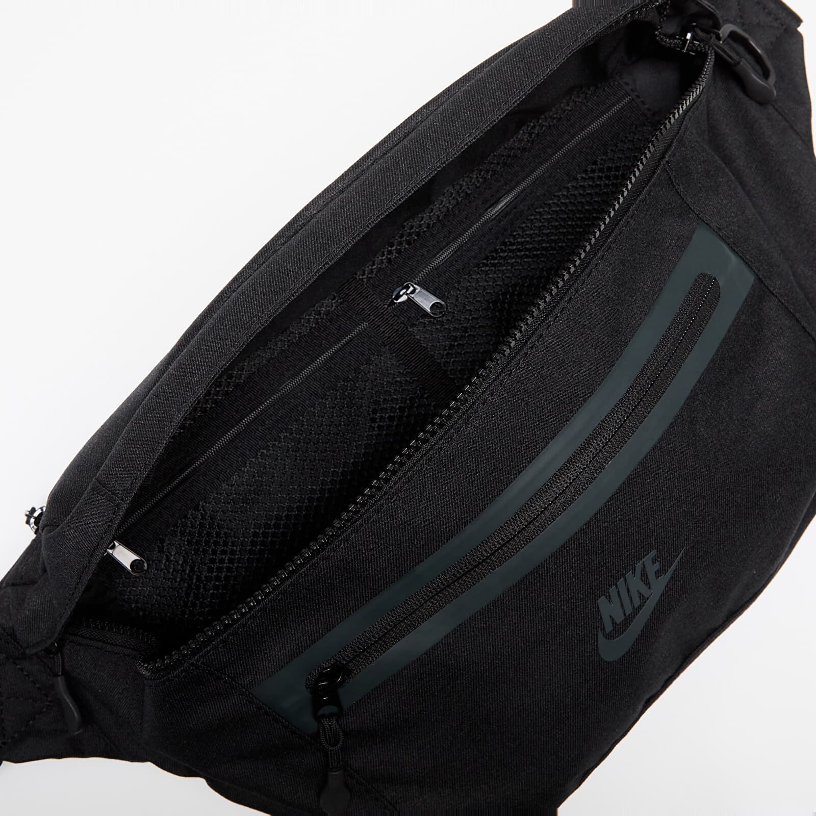 Nike Чантичка за кръста Elemental Premium Fanny Pack Black/ Black/ Anthracite