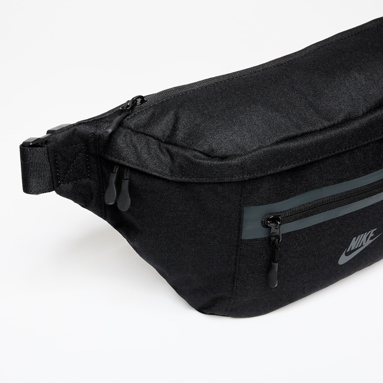 Nike Чантичка за кръста Elemental Premium Fanny Pack Black/ Black/ Anthracite
