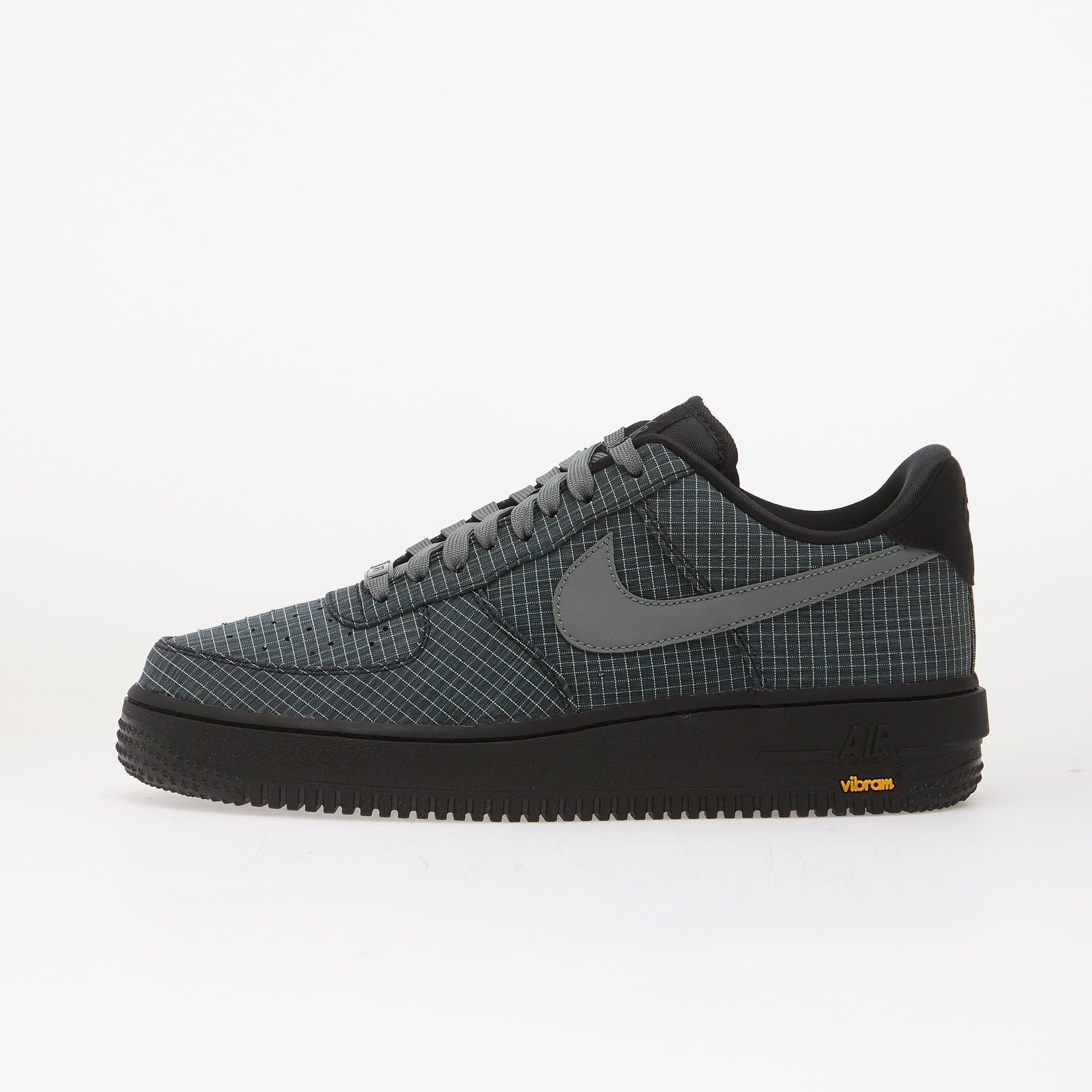 Nike Обувки Air Force 1 '07 LX Vibram Black/ Smoke Grey-Lt Lemon Twist
