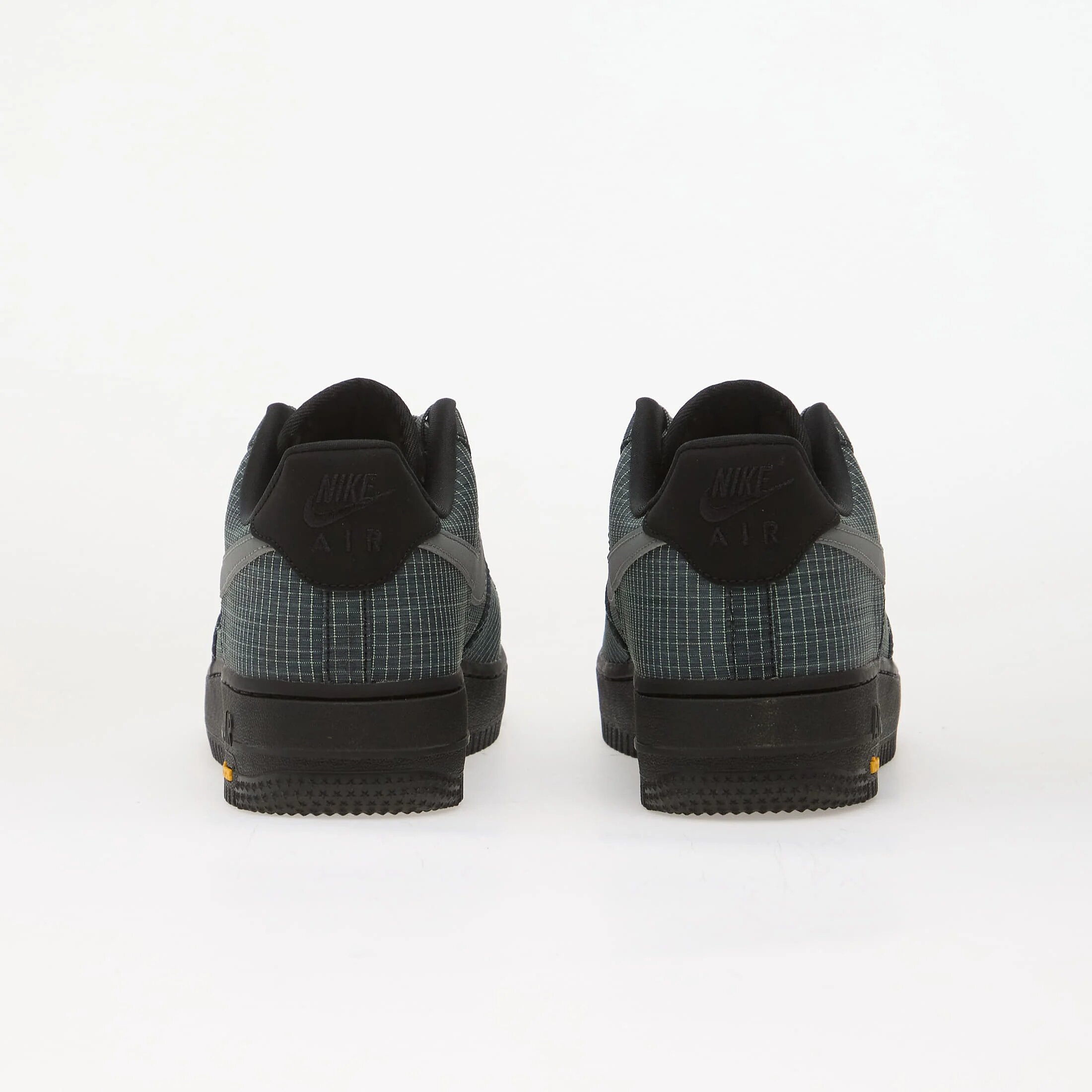 Nike Обувки Air Force 1 '07 LX Vibram Black/ Smoke Grey-Lt Lemon Twist