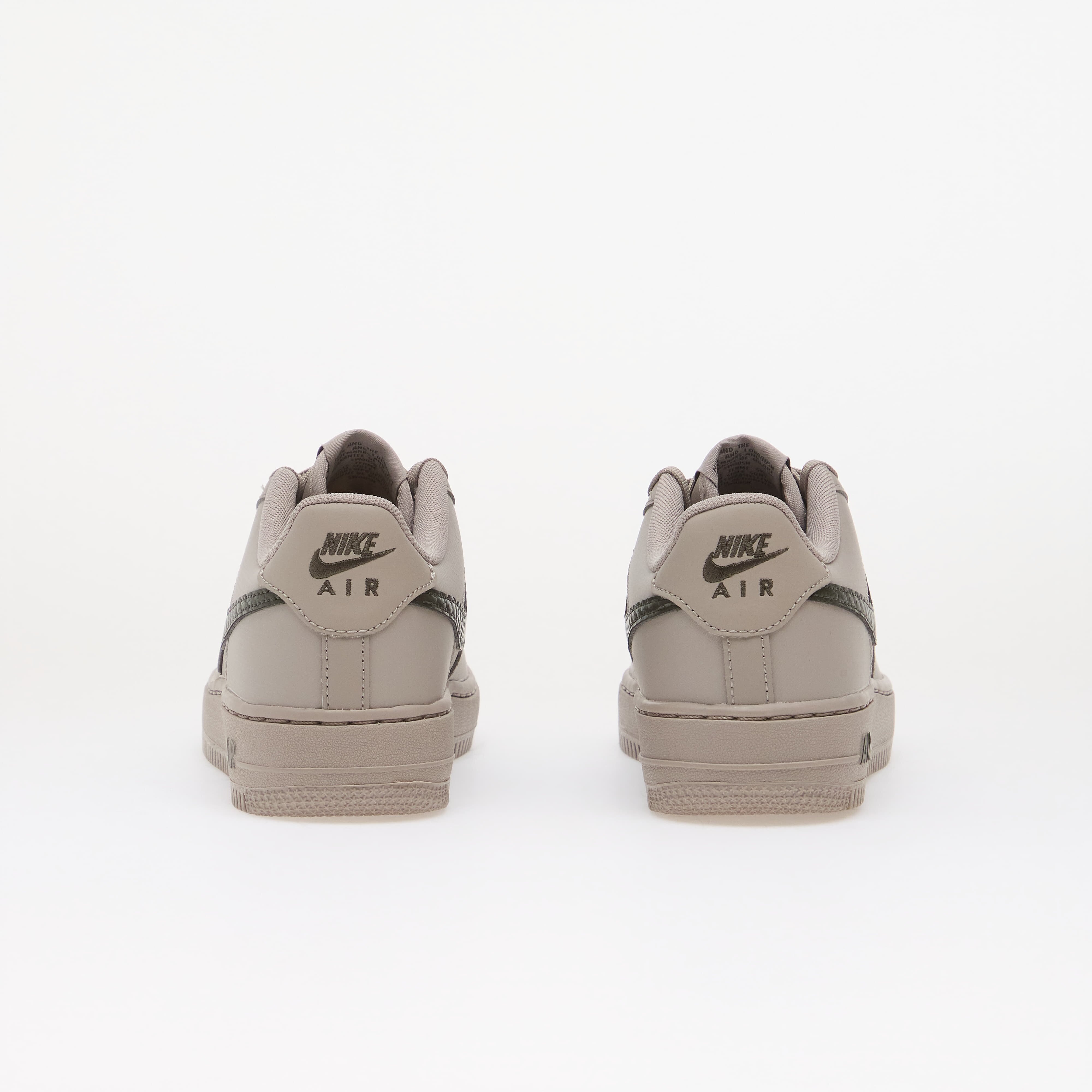 Nike Обувки Air Force 1 Tech Essential Kids College Grey/ Newsprint