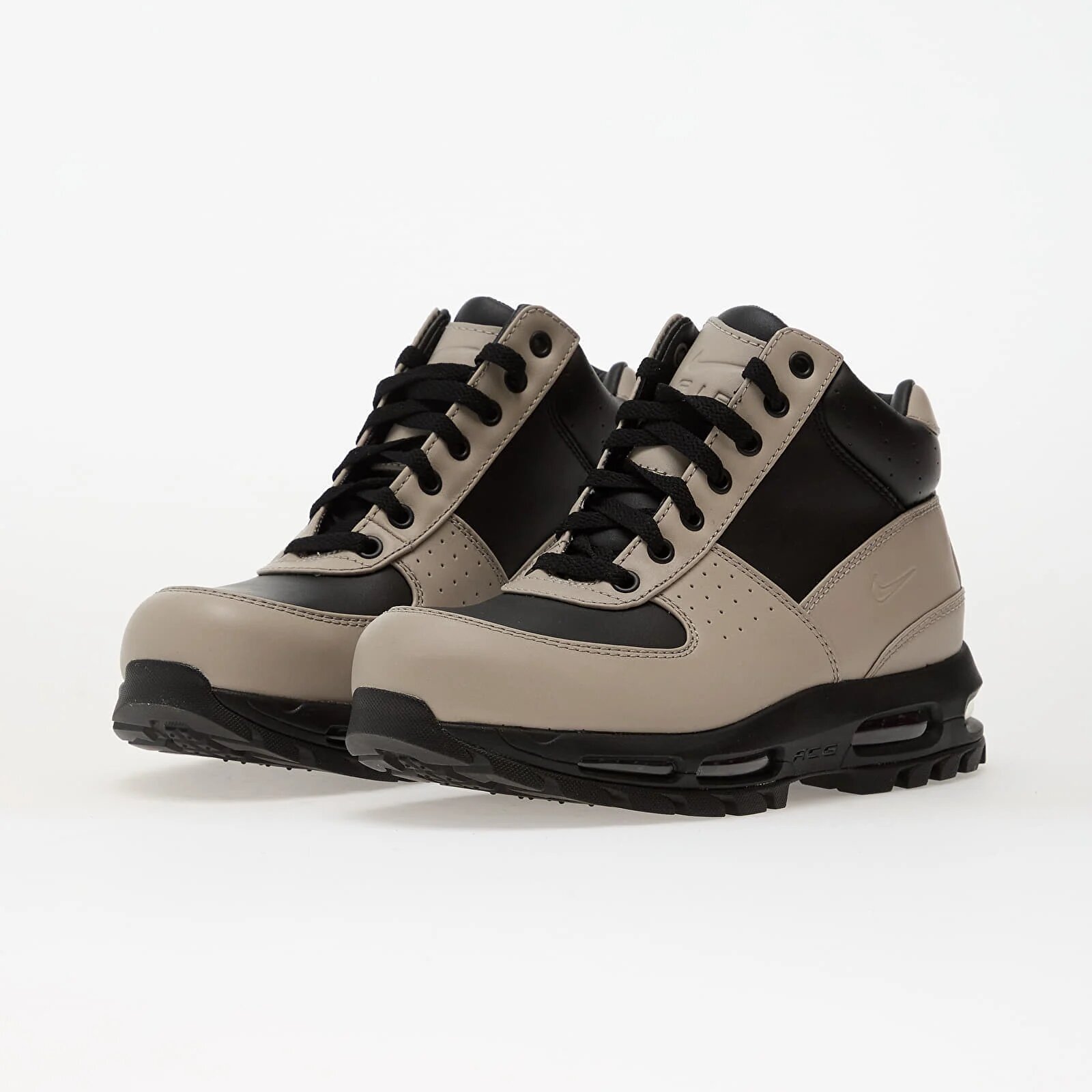 Nike Обувки Air Max Goadome College Grey/ College Grey-Black-Gym Red