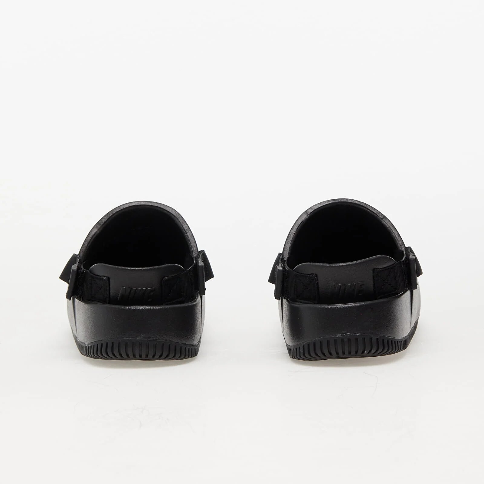 Nike Обувки Calm Black/ Black