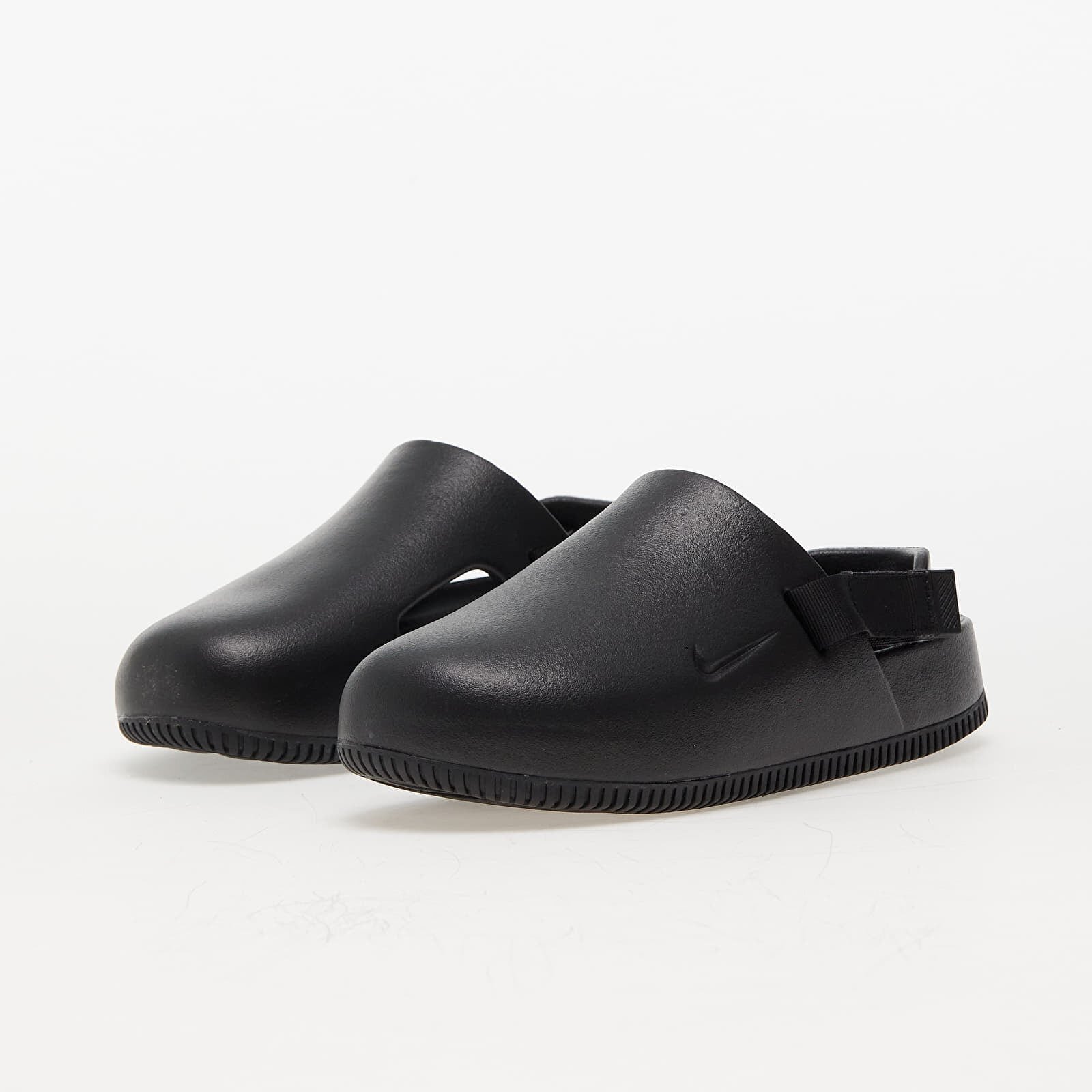 Nike Обувки Calm Black/ Black