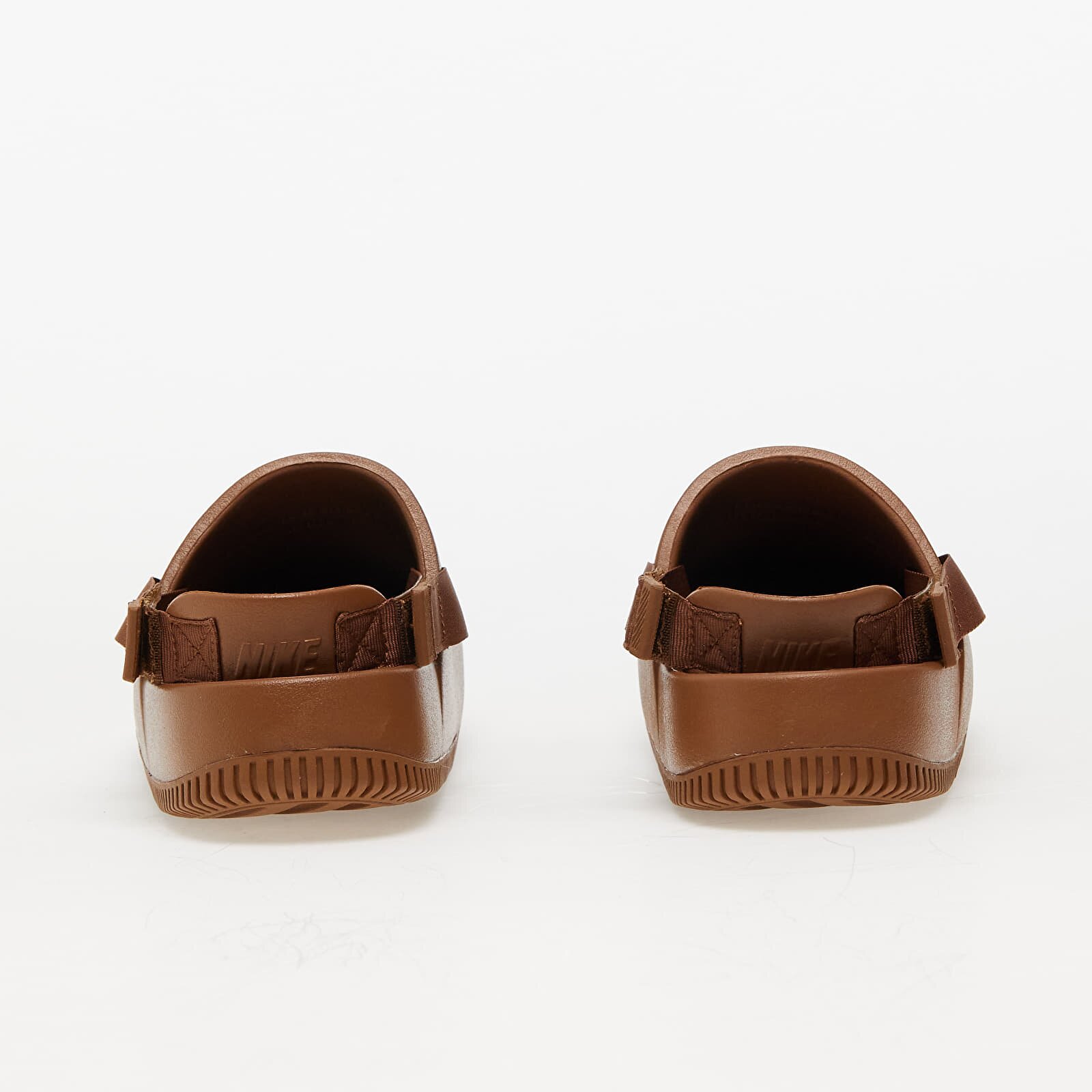 Nike Обувки Calm Lt British Tan/ Lt British Tan