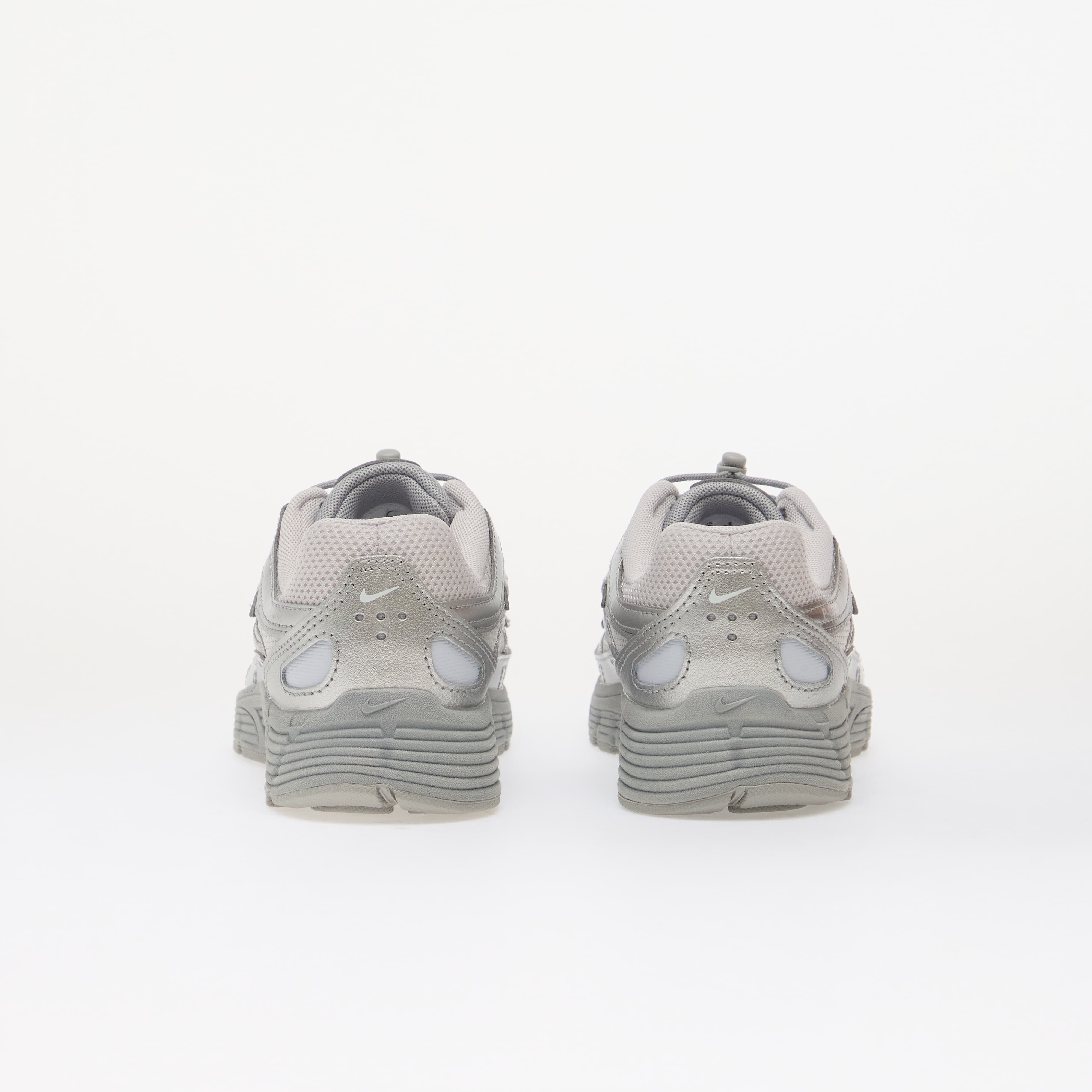 Nike Обувки P-6000 Utility Kids Vast Grey/ Light Smoke Grey/ Football Grey