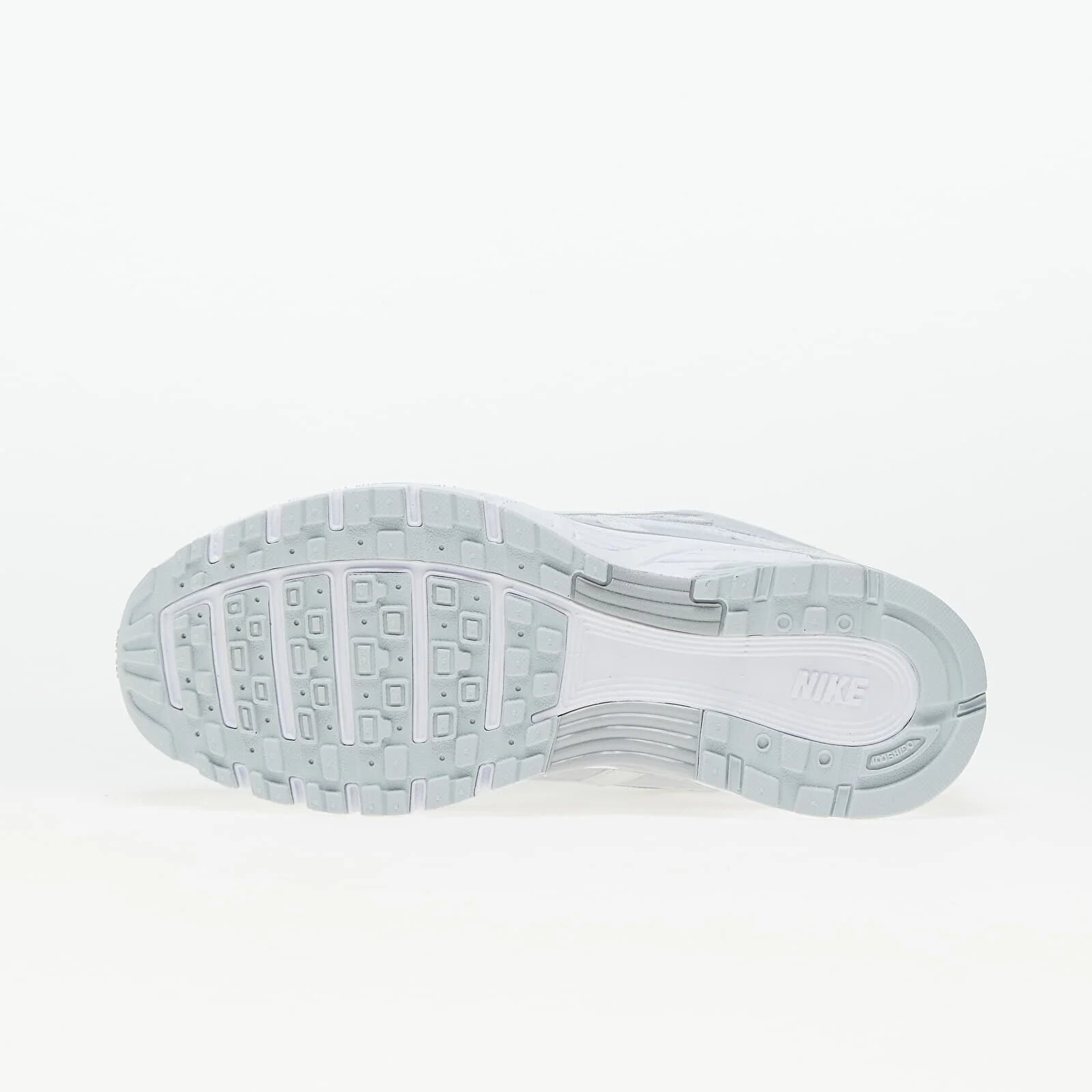 Nike P-6000 Mtlc Summit Wht/ White-Pure Platinum