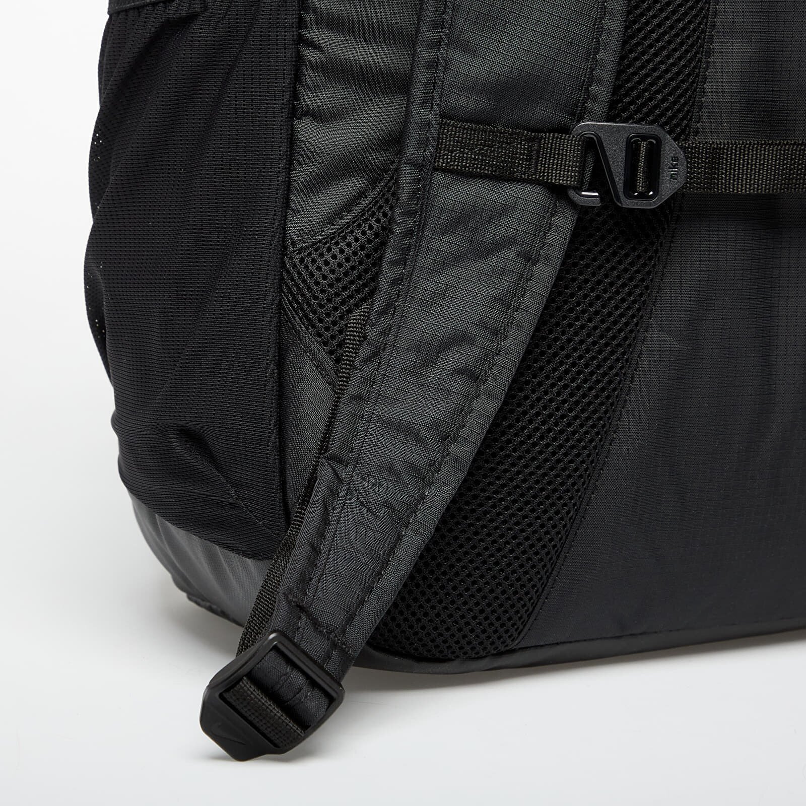 Nike Раница Hayward Backpack 26L Black/ Black/ White