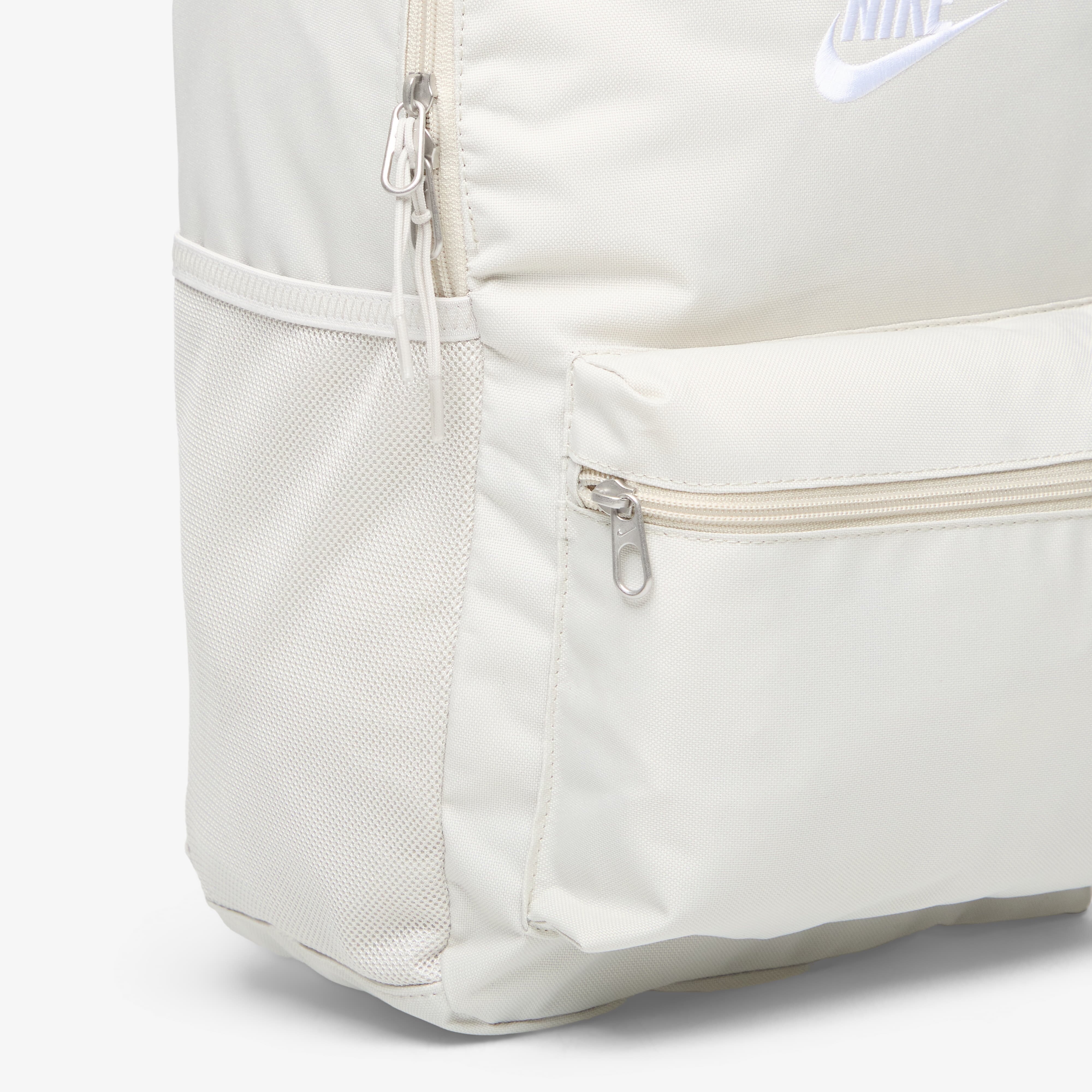 Nike Раница Heritage Backpack 2.0 23L Light Bone/ Light Bone/ White