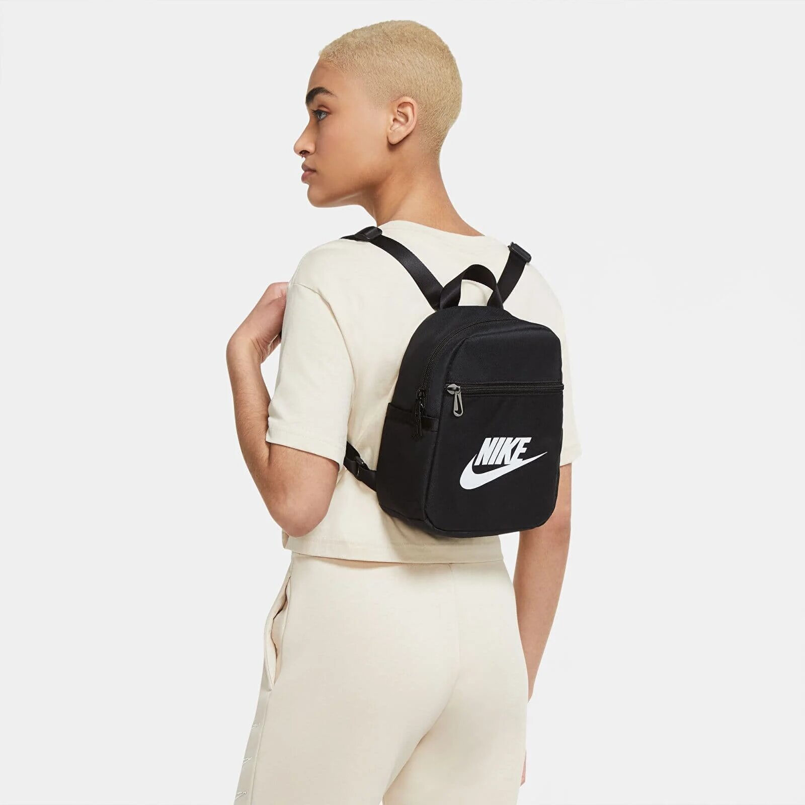 Nike Раница Sportswear Futura 365 W Mini Backpack Black/ Black/ White