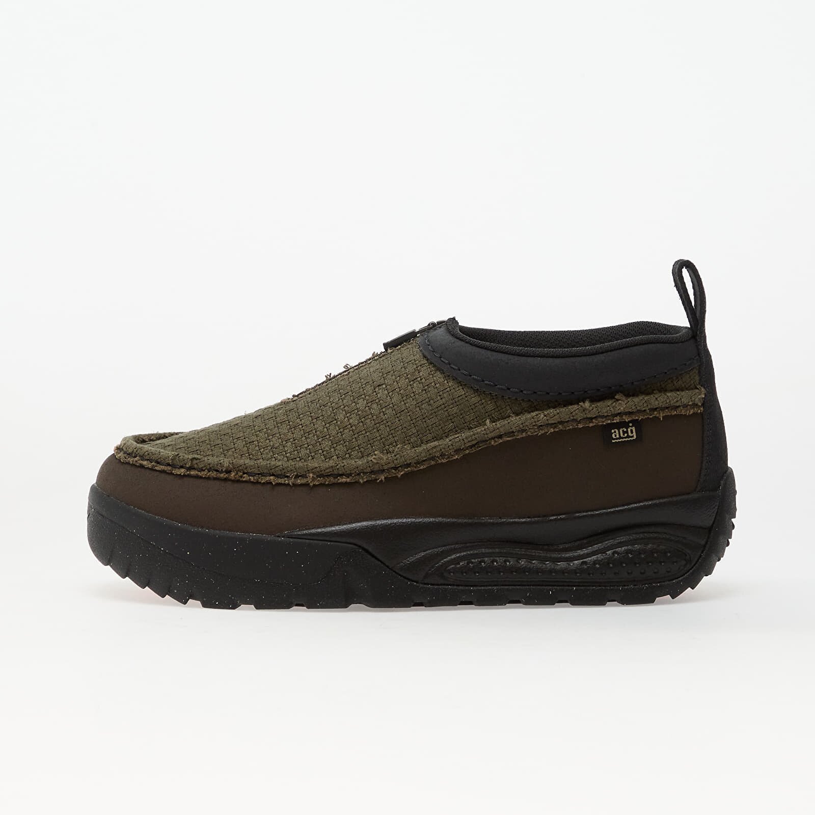 Nike Сникърси Acg Izy Black/ Medium Olive-Dark Chocolate