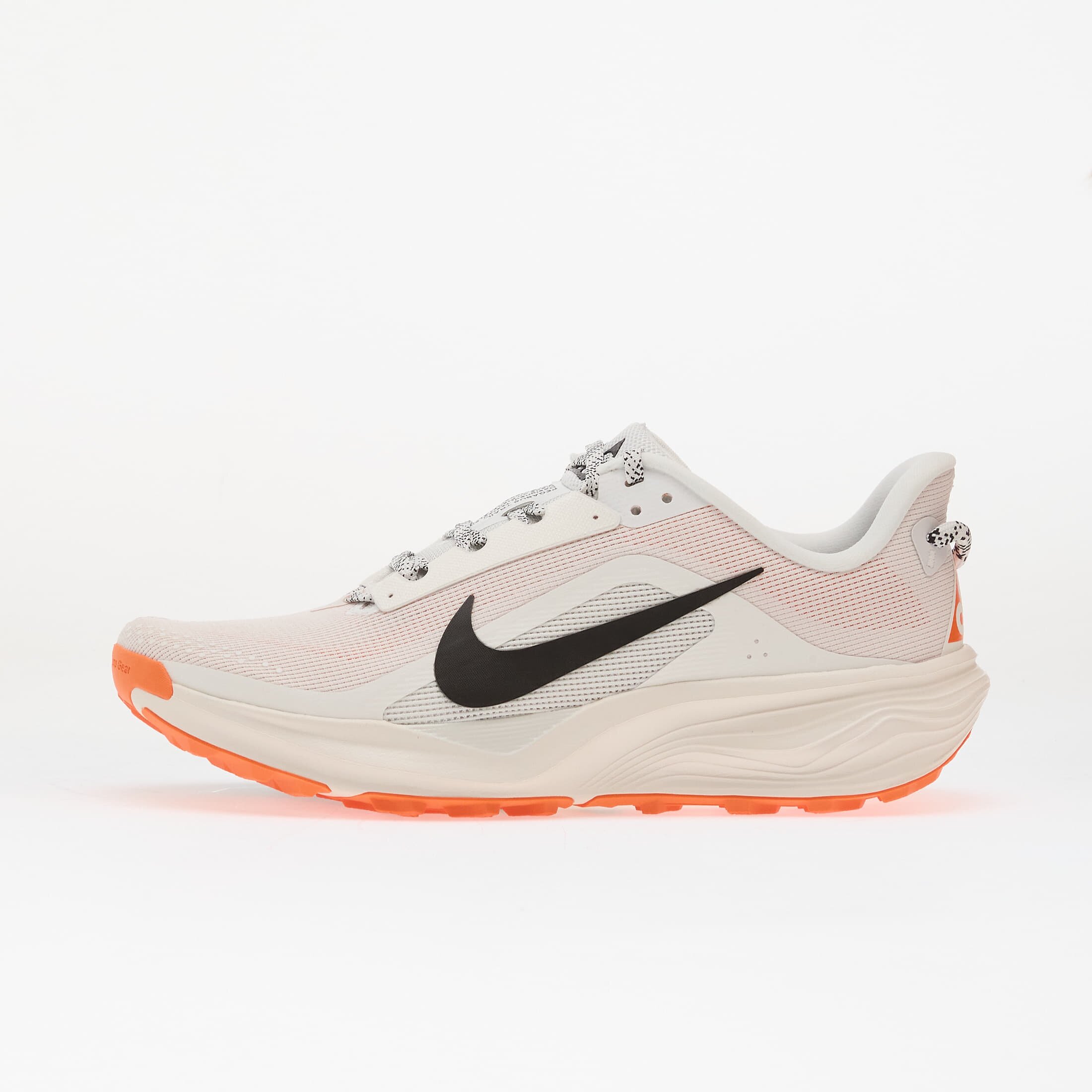 Nike Сникърси Acg Pegasus Summit White/ Black-Phantom-Safety Orange