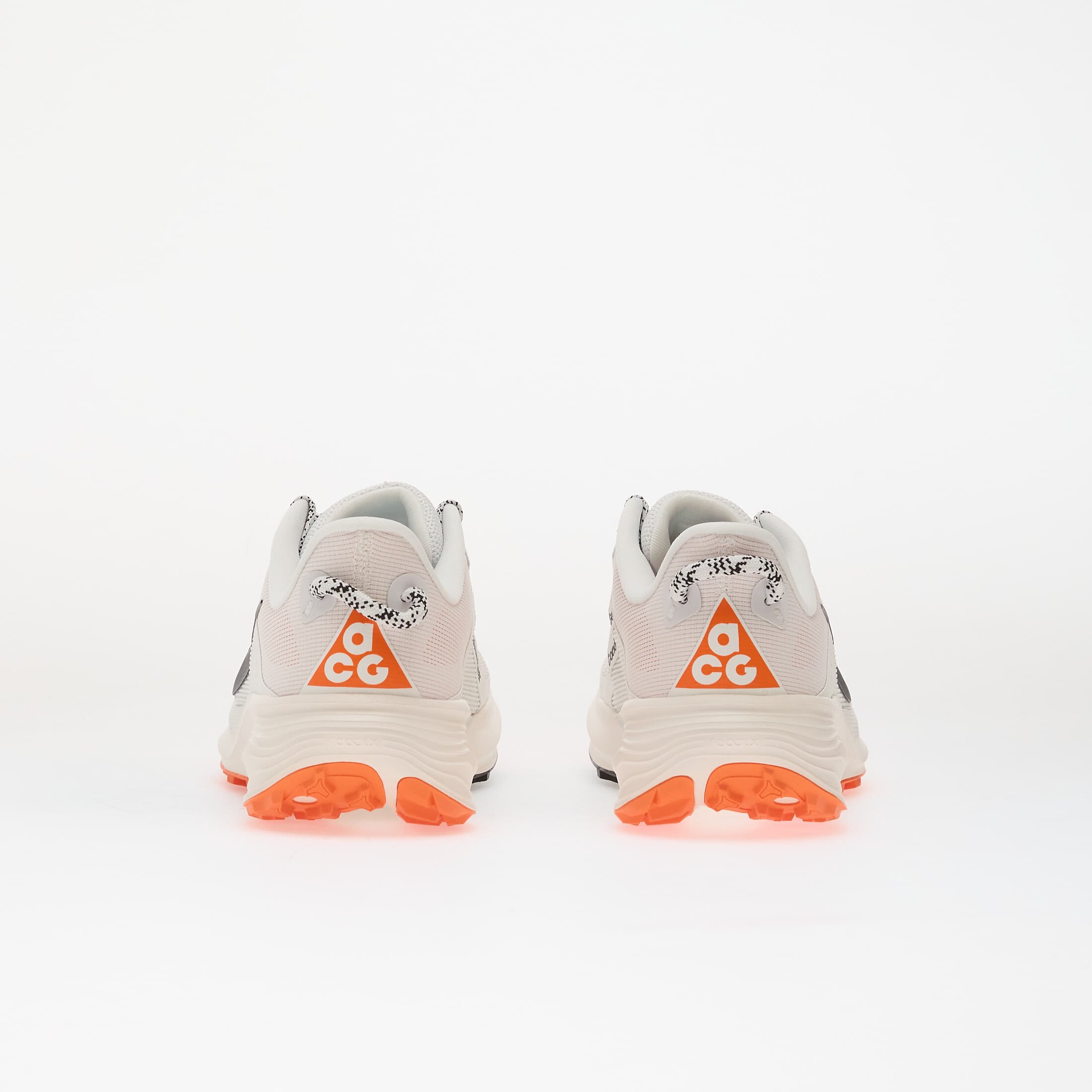 Nike Сникърси Acg Pegasus Summit White/ Black-Phantom-Safety Orange