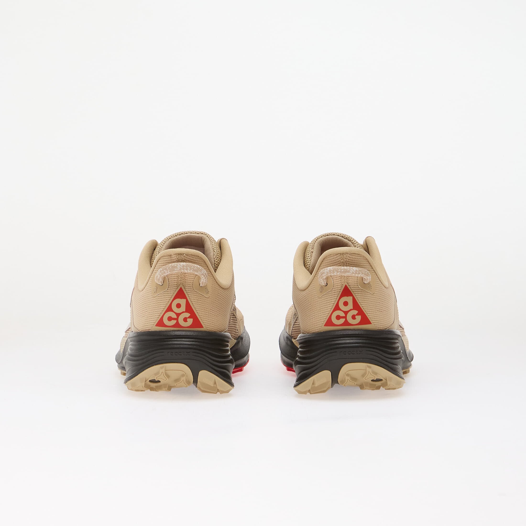 Nike Сникърси ACG Pegasus Trail Linen/ Lt Orewood Brn-Black-Lt Crimson