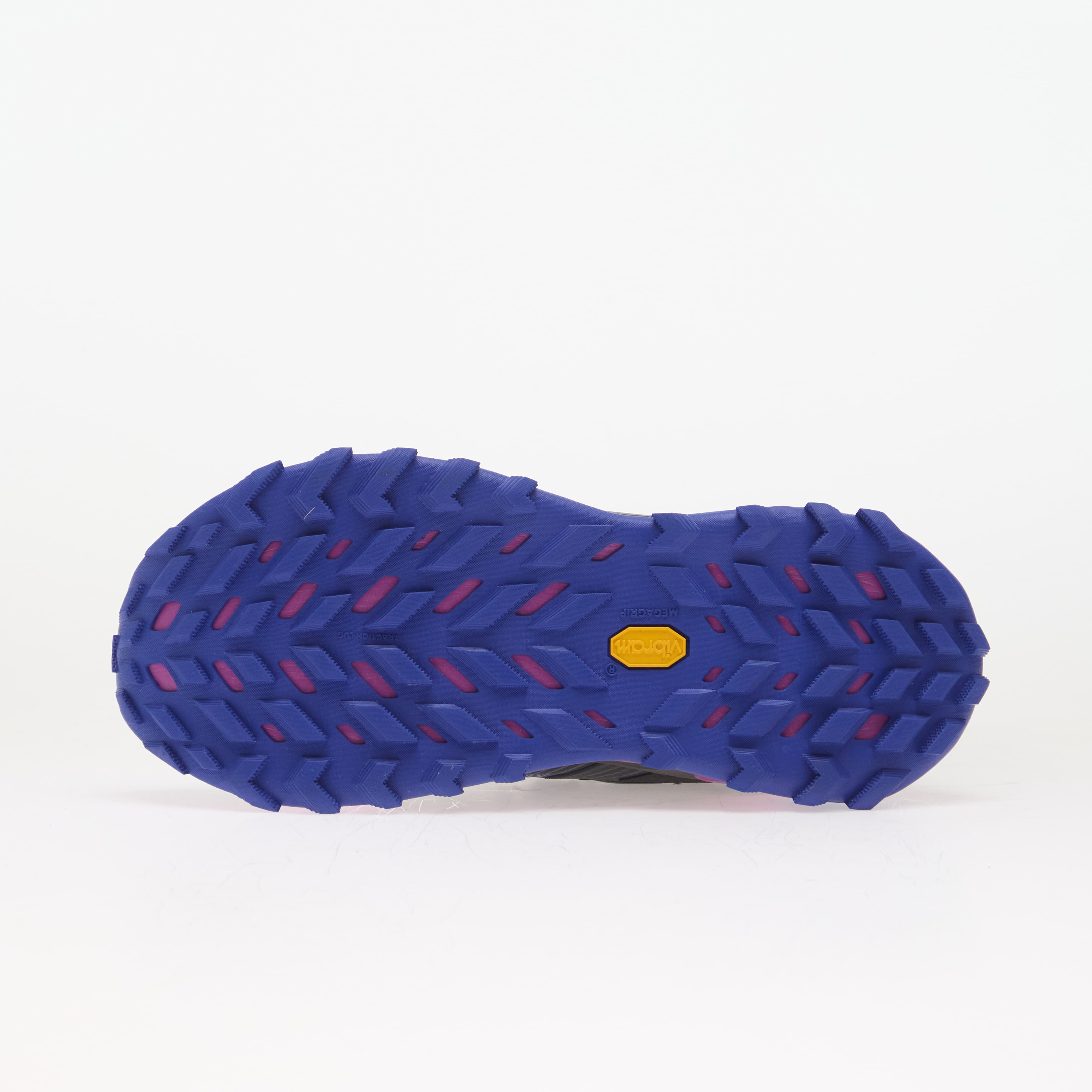 Nike Сникърси ACG Zegama Hike Gridiron/ Purple Dynasty-Vivid Purple