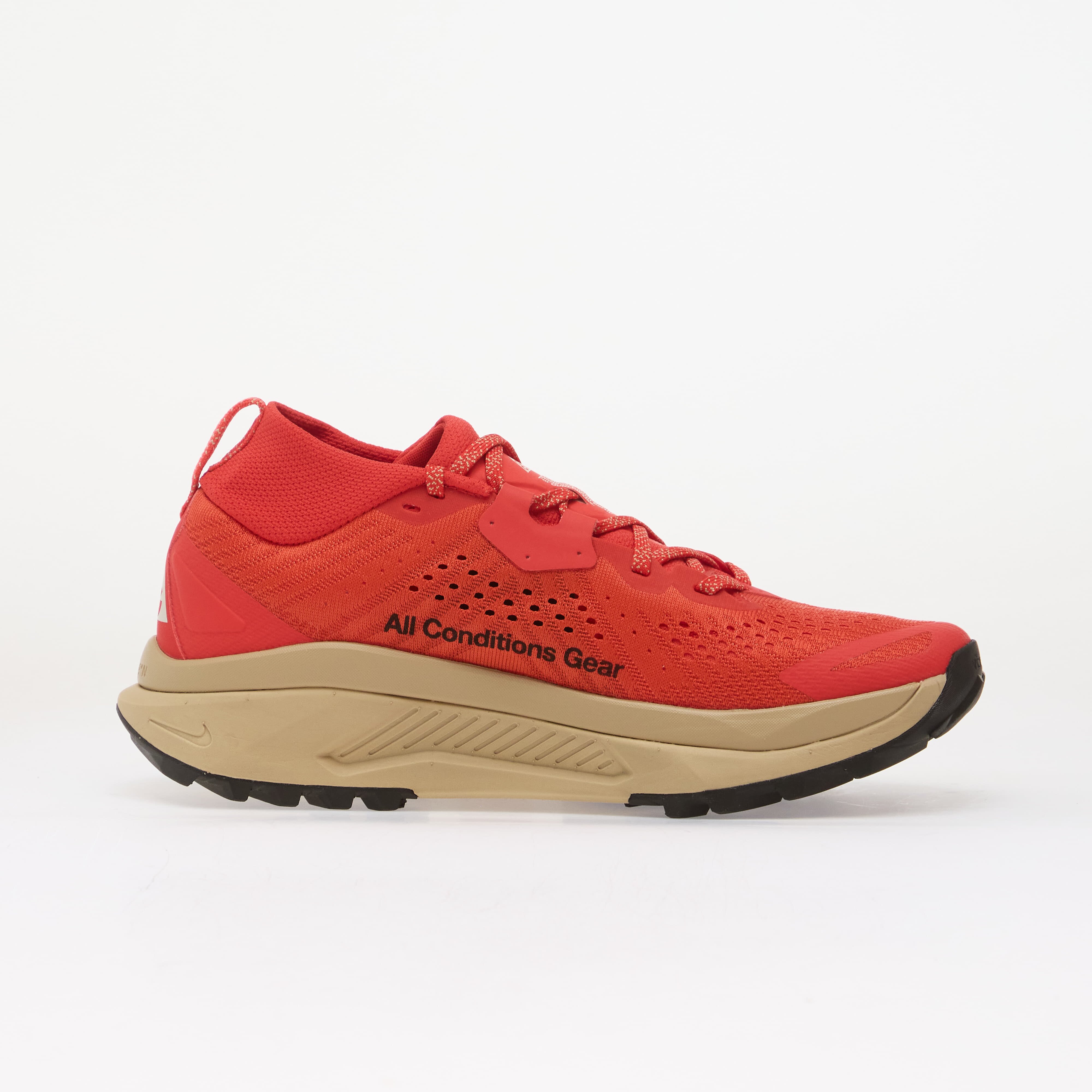 Nike Сникърси ACG Zegama Trail Lt Crimson/ Black-Lt Orewood Brn-Black