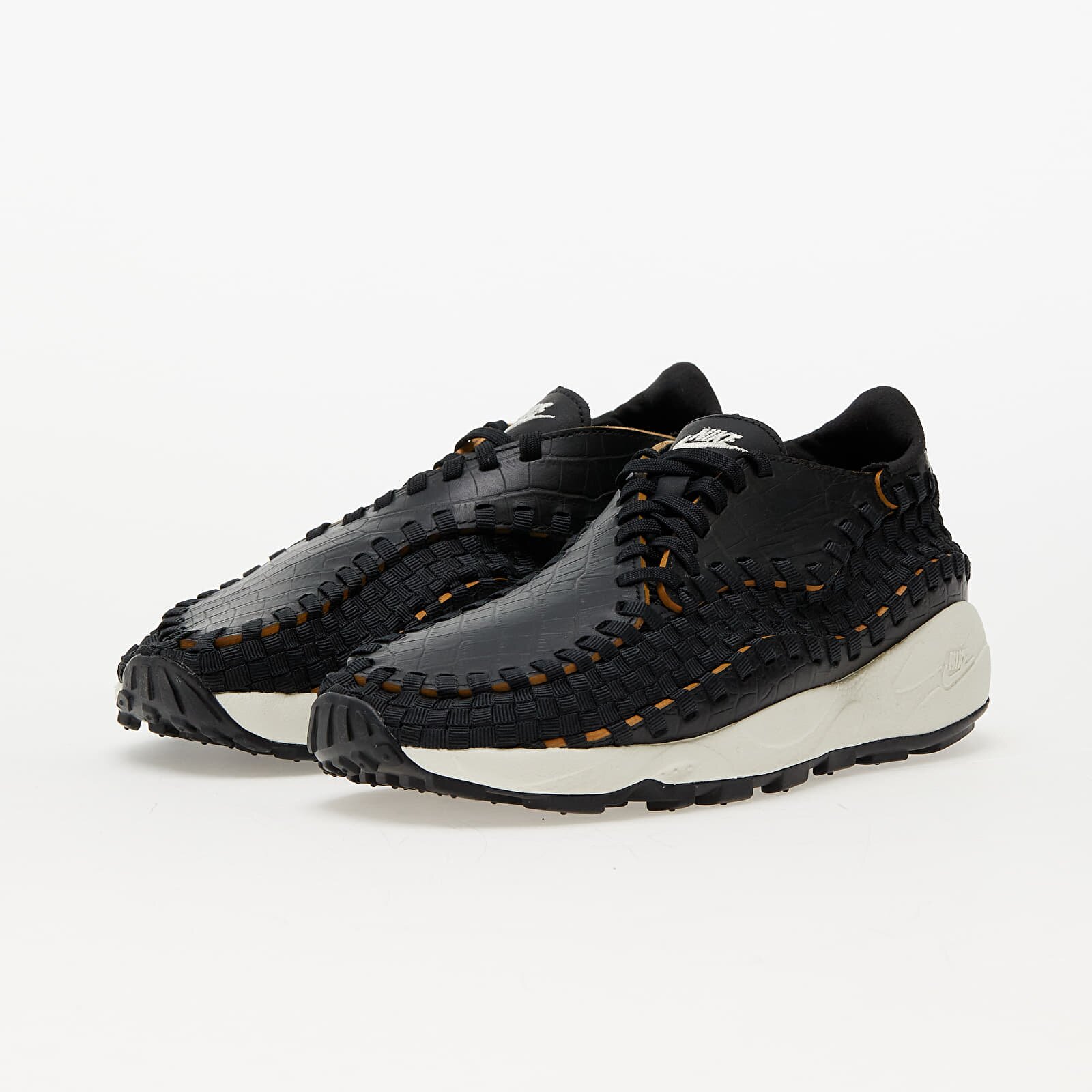 Nike Сникърси Air Footscape Woven Premium Black/ Pale Ivory-Desert Ochre
