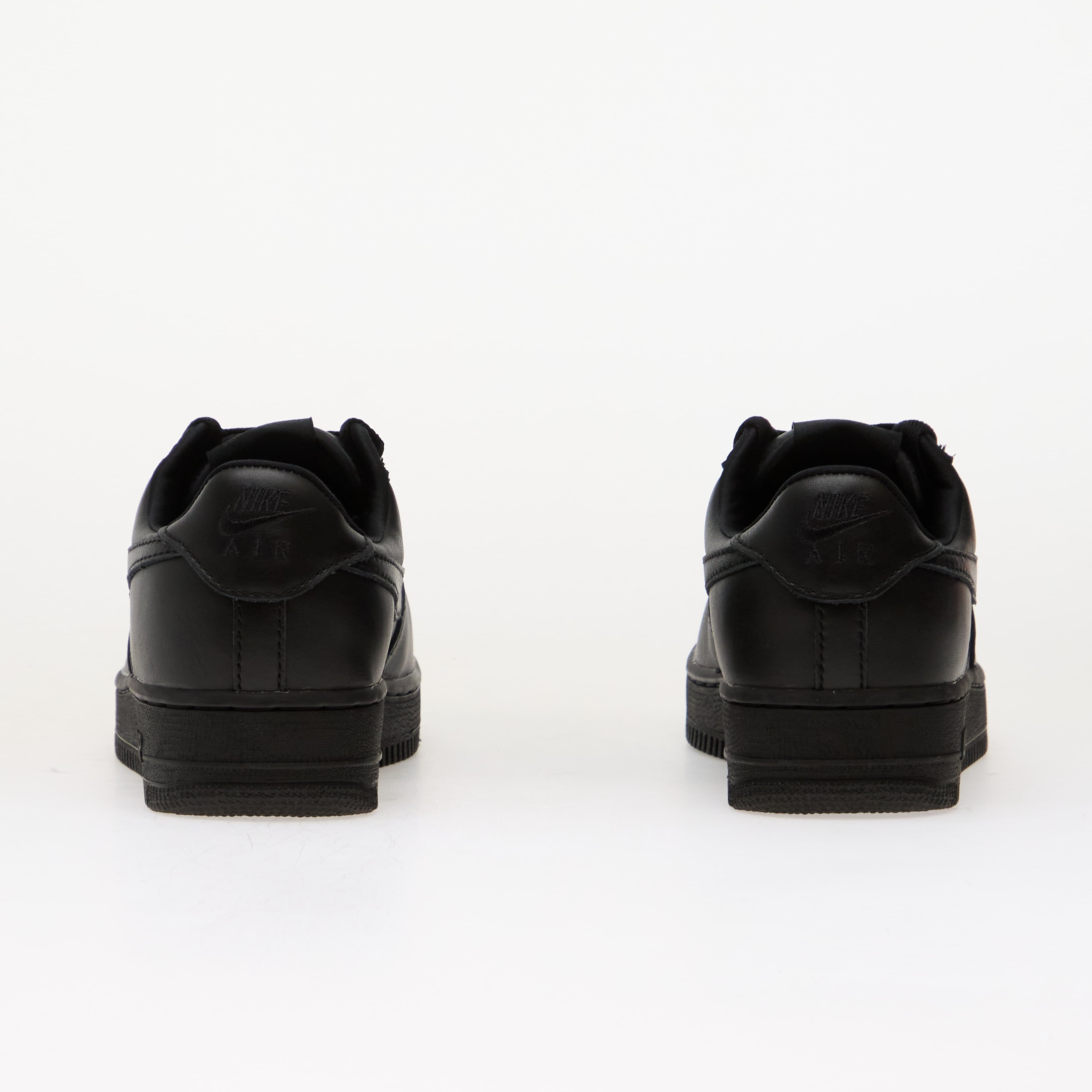 Nike Сникърси Air Force 1 '01 Black/ Black-Black