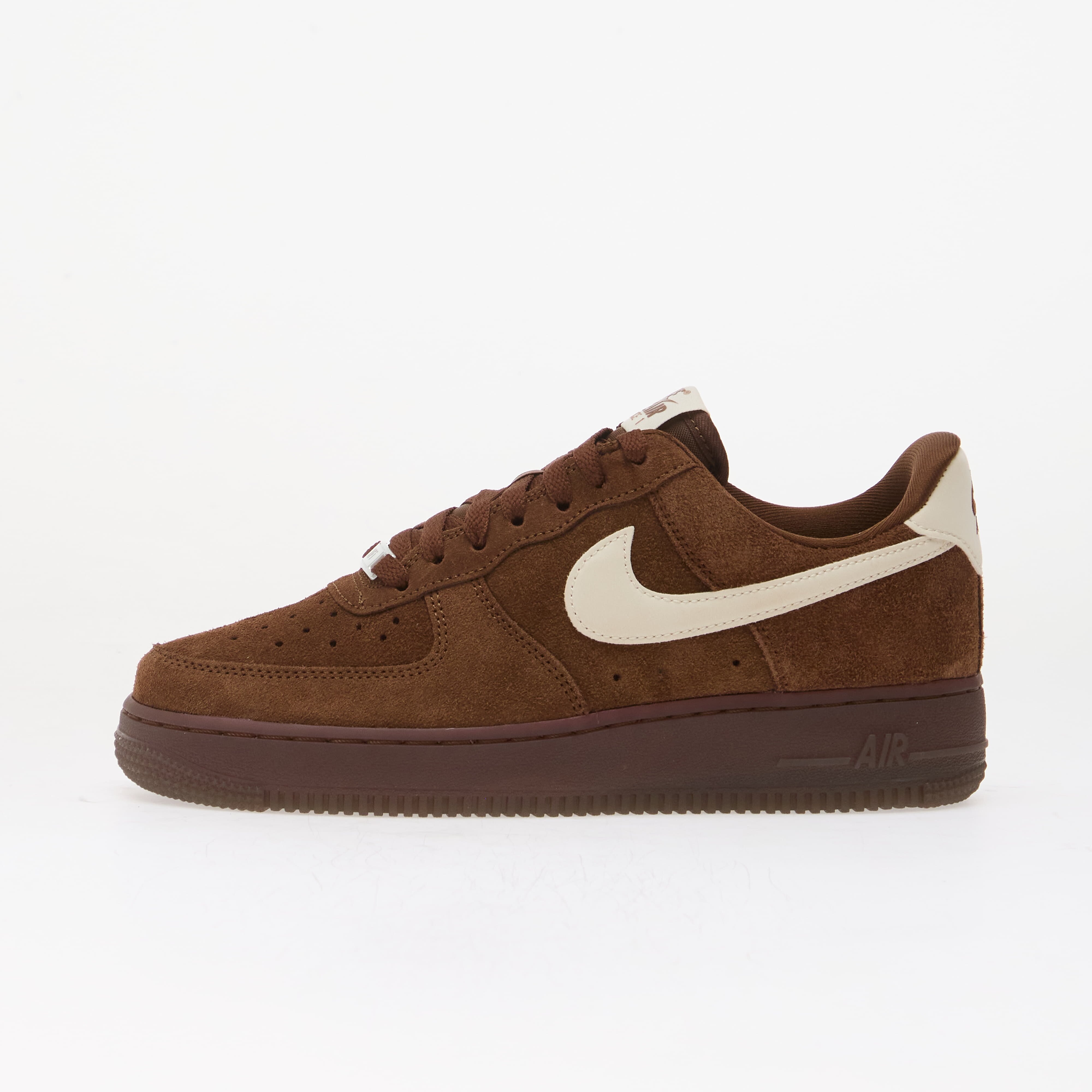 Nike Сникърси Air Force 1 '07 Suede Cacao Wow/ Soft Pearl-Team Green