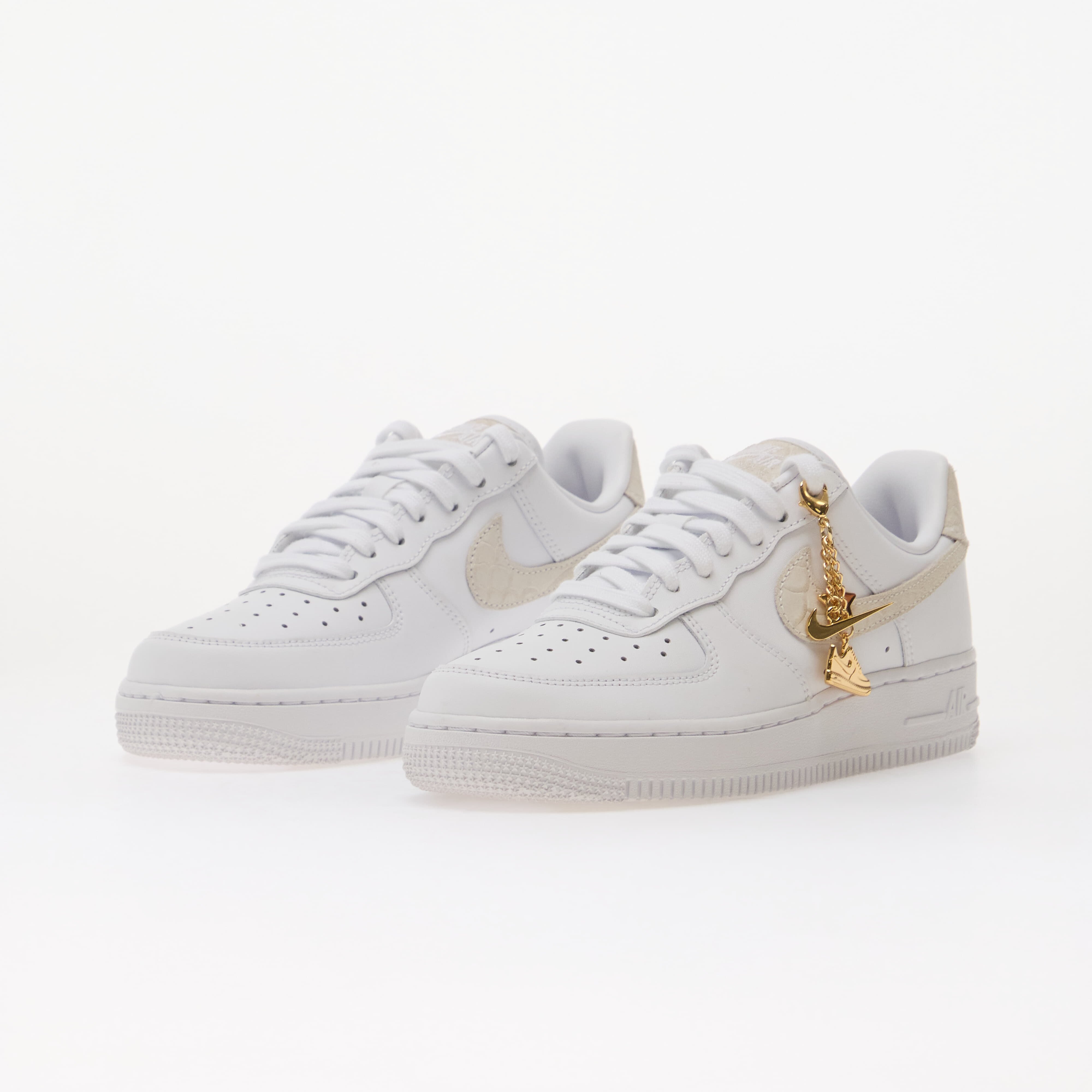 Nike Сникърси Air Force 1 '07 White/ White-Metallic Gold