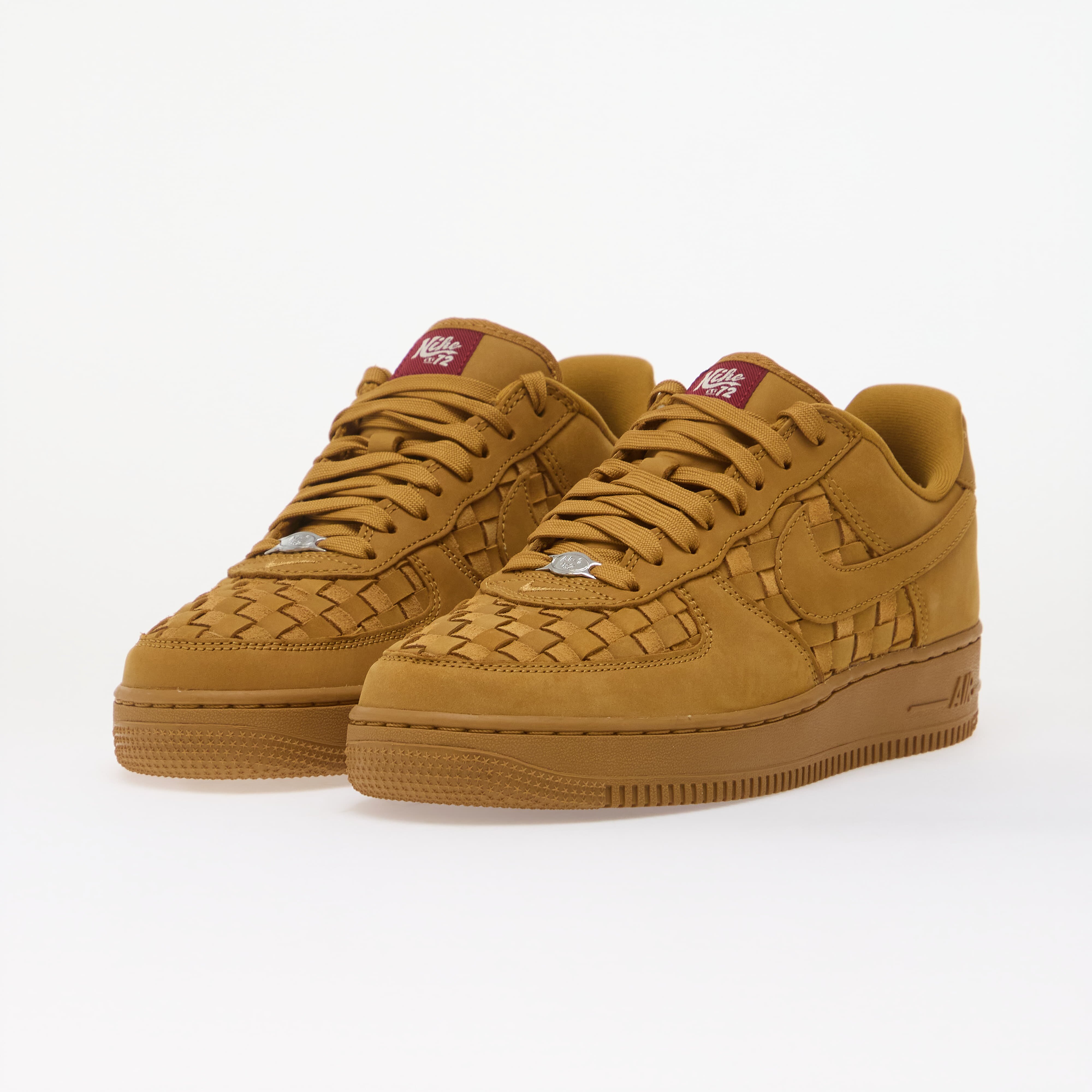 Nike Сникърси Air Force 1 Low Retro Premium Wheat/ Wheat-Sail-Team Red