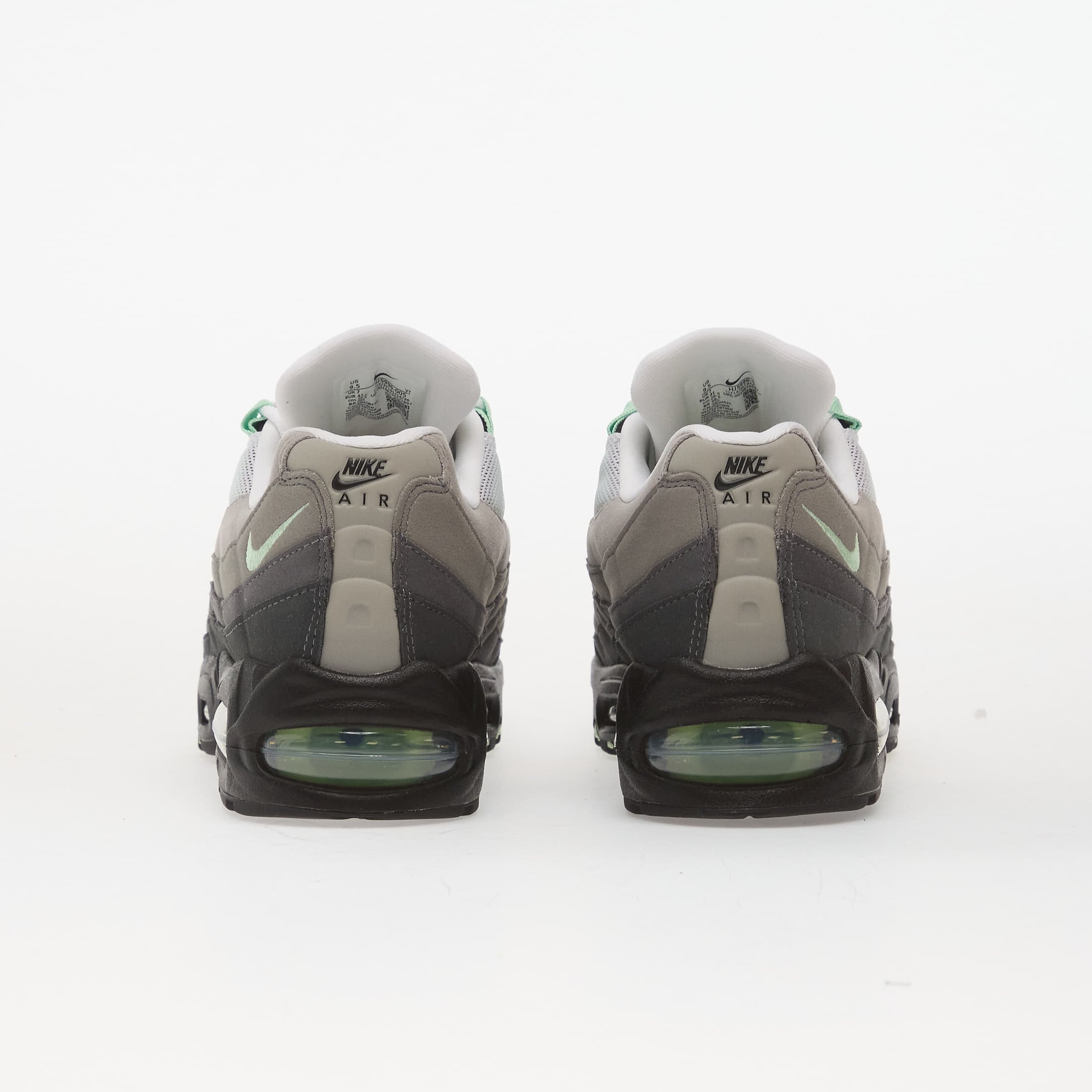 Nike Сникърси Air Max 95 Og Black/ Fresh Mint-White-Medium Grey