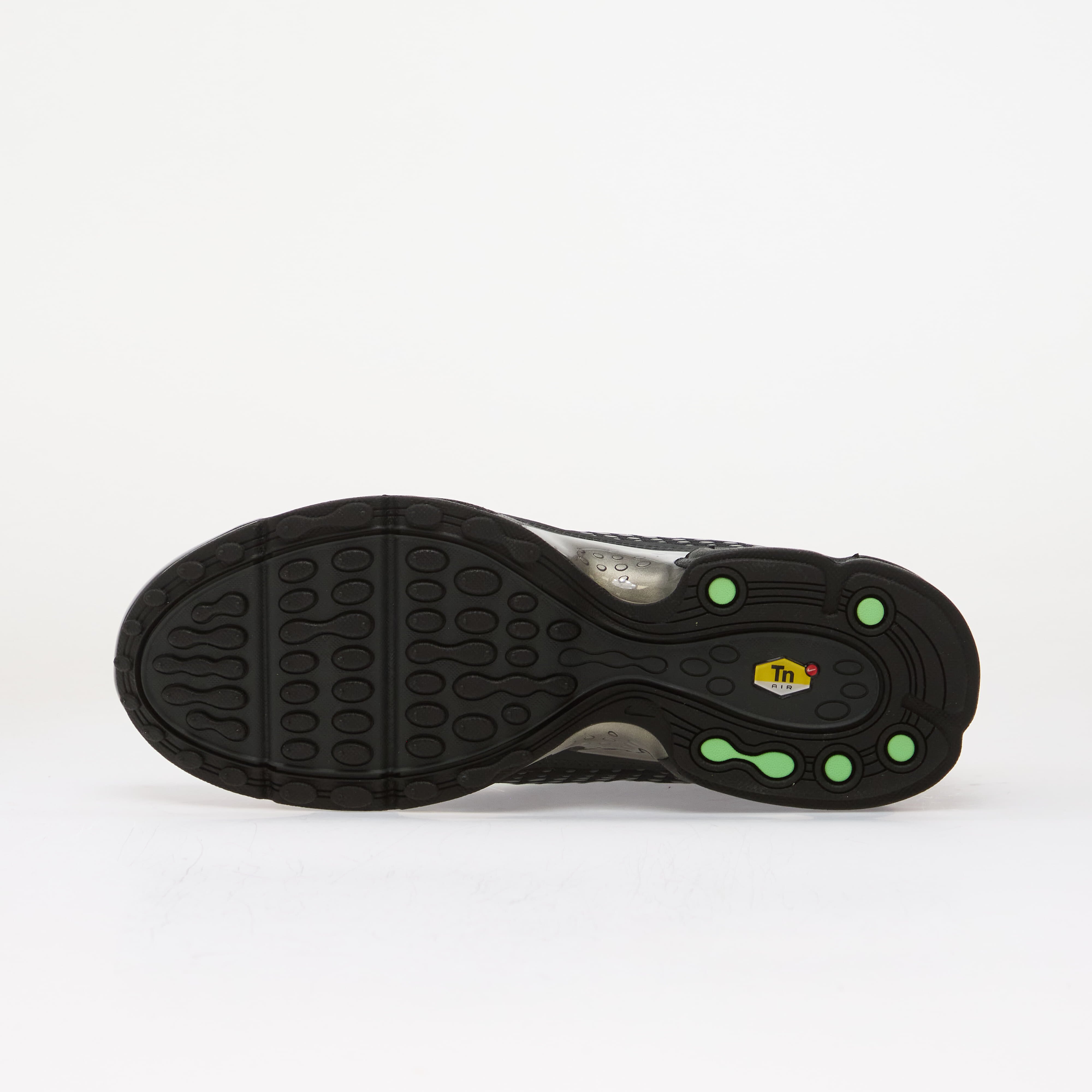 Nike Сникърси Air Max Plus TN VII Black/ Illusion Green-Dk Smoke Grey