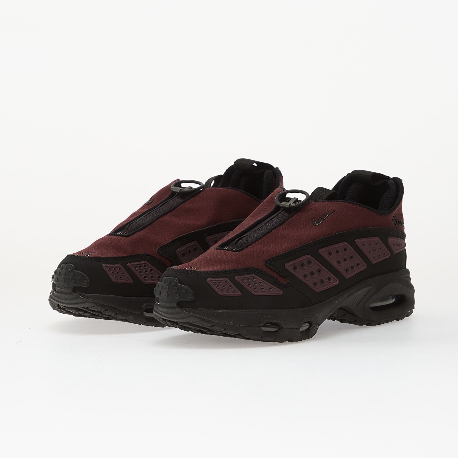 Nike Сникърси Air Max Sndr Gtx Burgundy Crush/ Black
