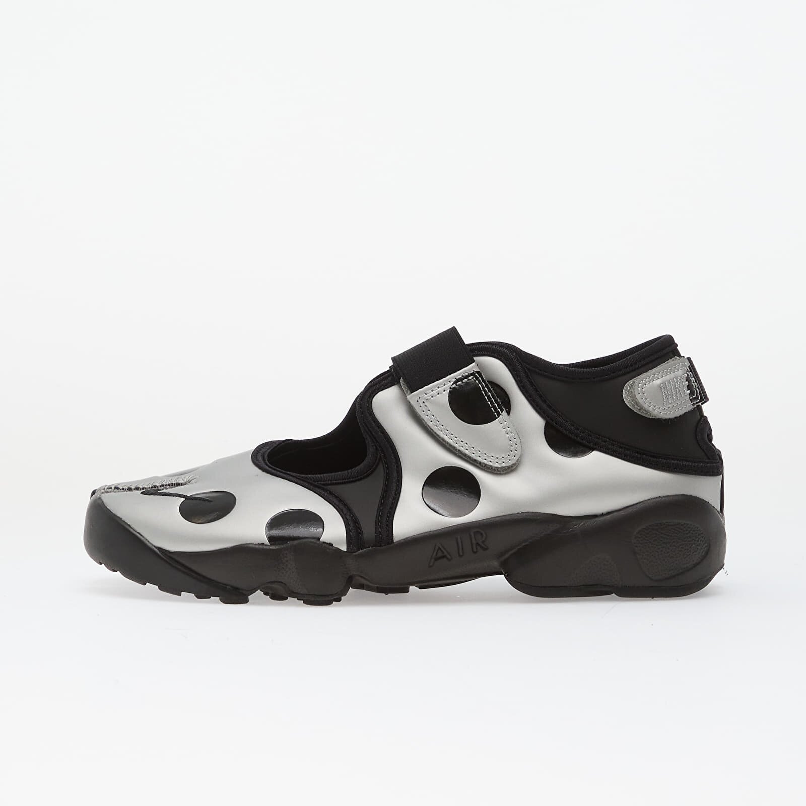 Nike Сникърси Air Rift Dot Black/ Black-Metallic Silver