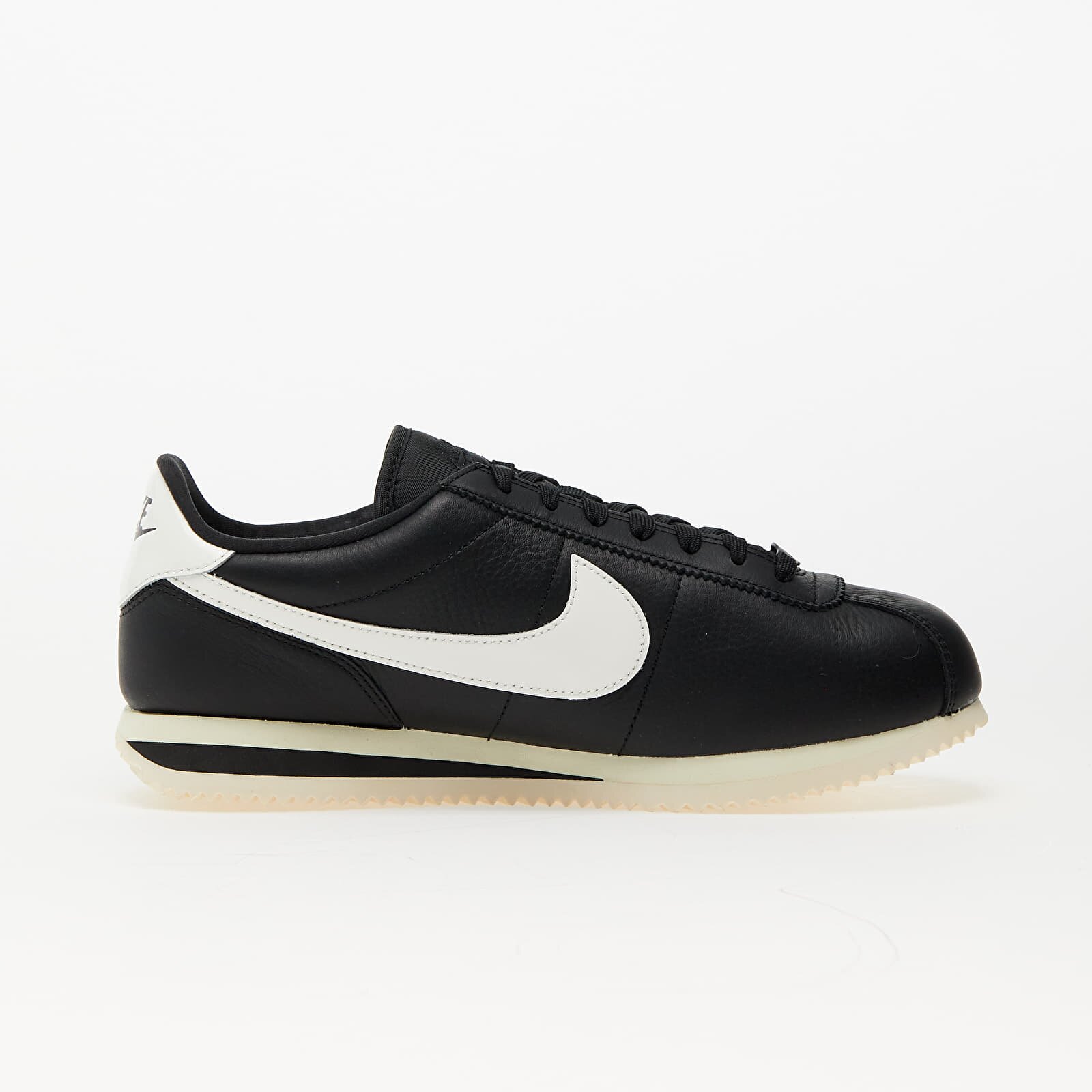 Nike Сникърси Cortez 23 Premium Black/ Sail-Alabaster