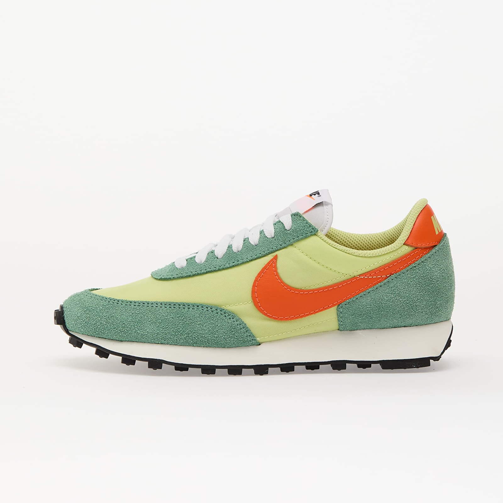 Nike Сникърси Daybreak SP Limelight/ Electro Orange-Healing Jade