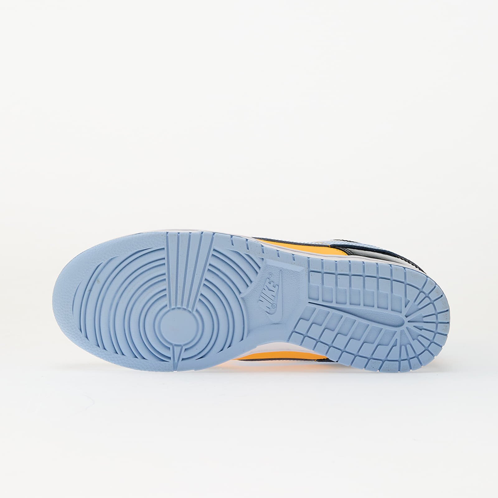 Nike Сникърси Dunk Low Retro Se Black/ Aluminum-Laser Orange-White