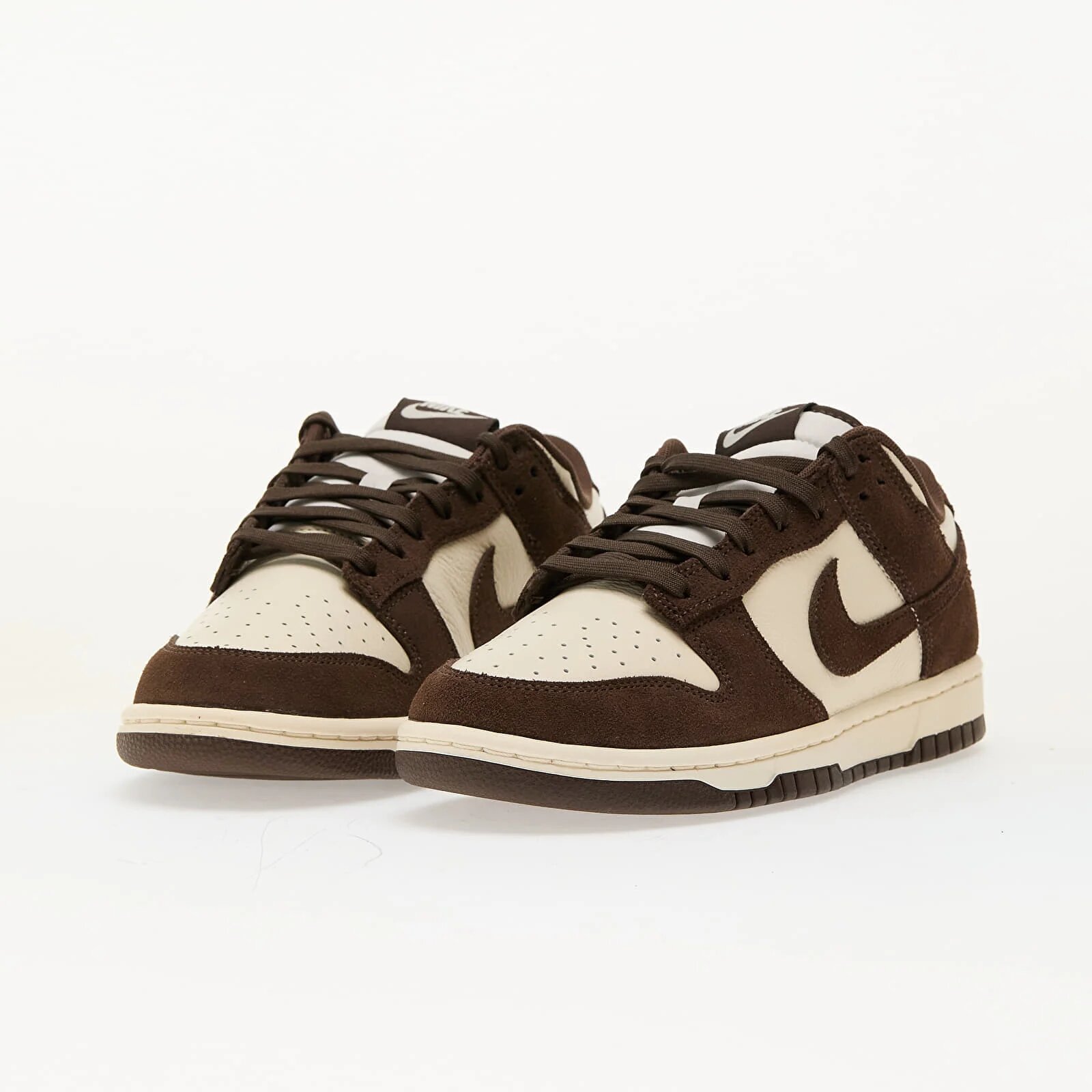 Nike Сникърси Dunk Low Retro Se Leather/Suede Pale Ivory/ Baroque Brown-Pale Ivory