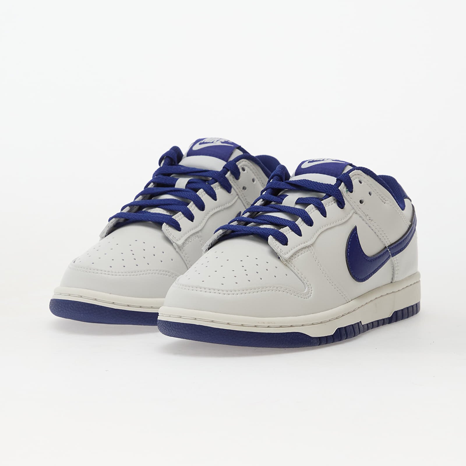 Nike Сникърси Dunk Low Retro Summit White/ Deep Royal Blue