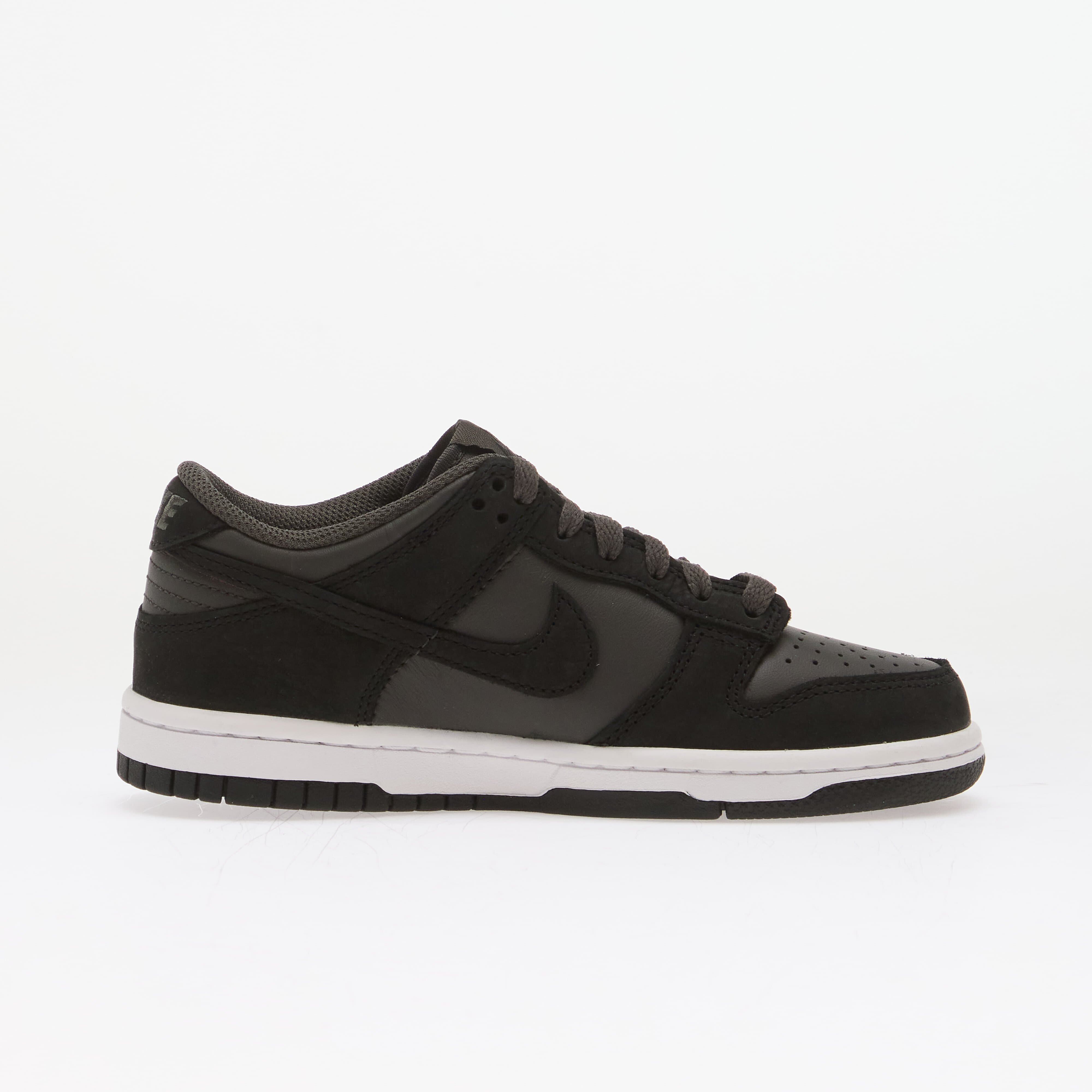 Nike Сникърси Dunk Low SE Kids Medium Ash/ Black/ White