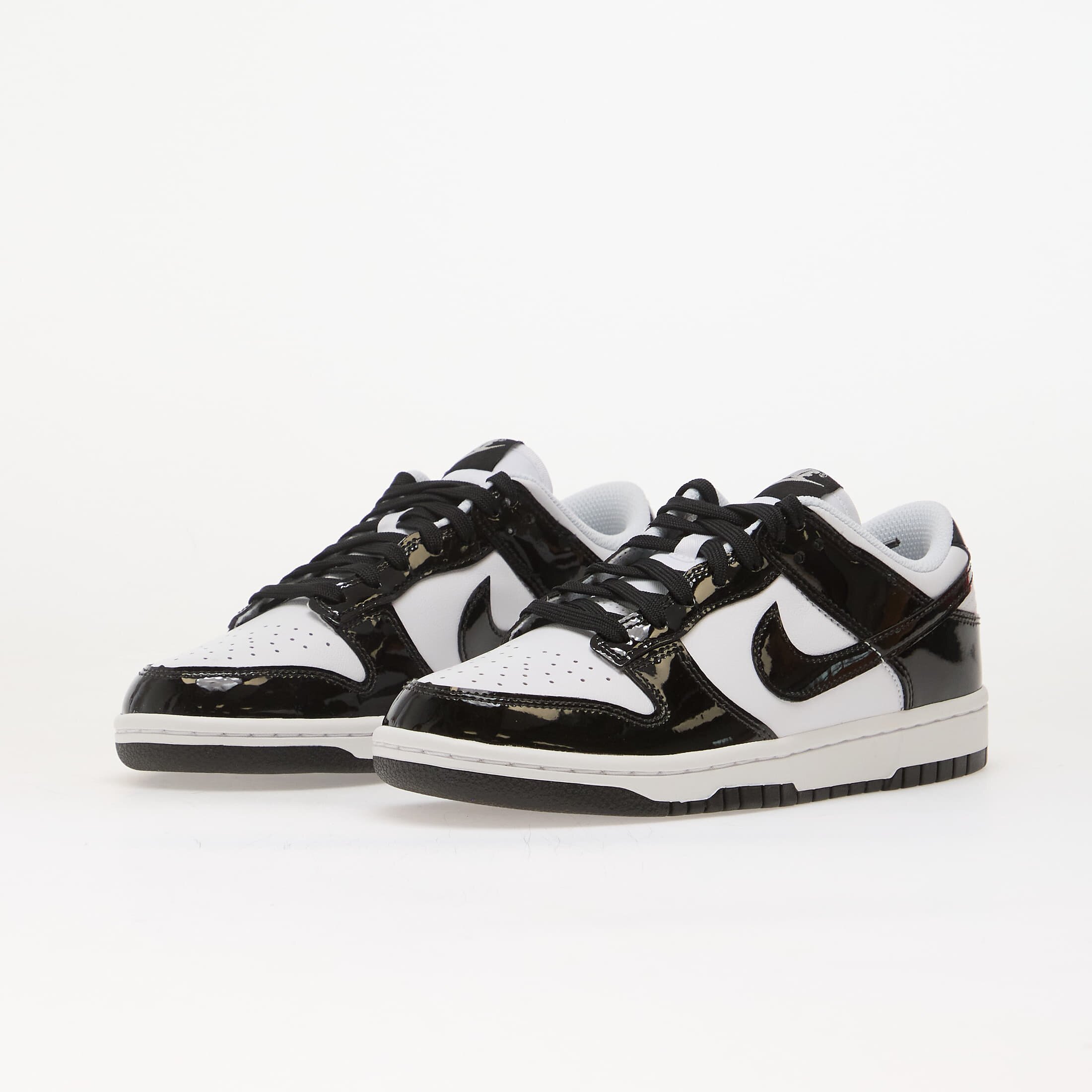 Nike Сникърси Dunk Low SE White/ Black-White-Metallic Silver