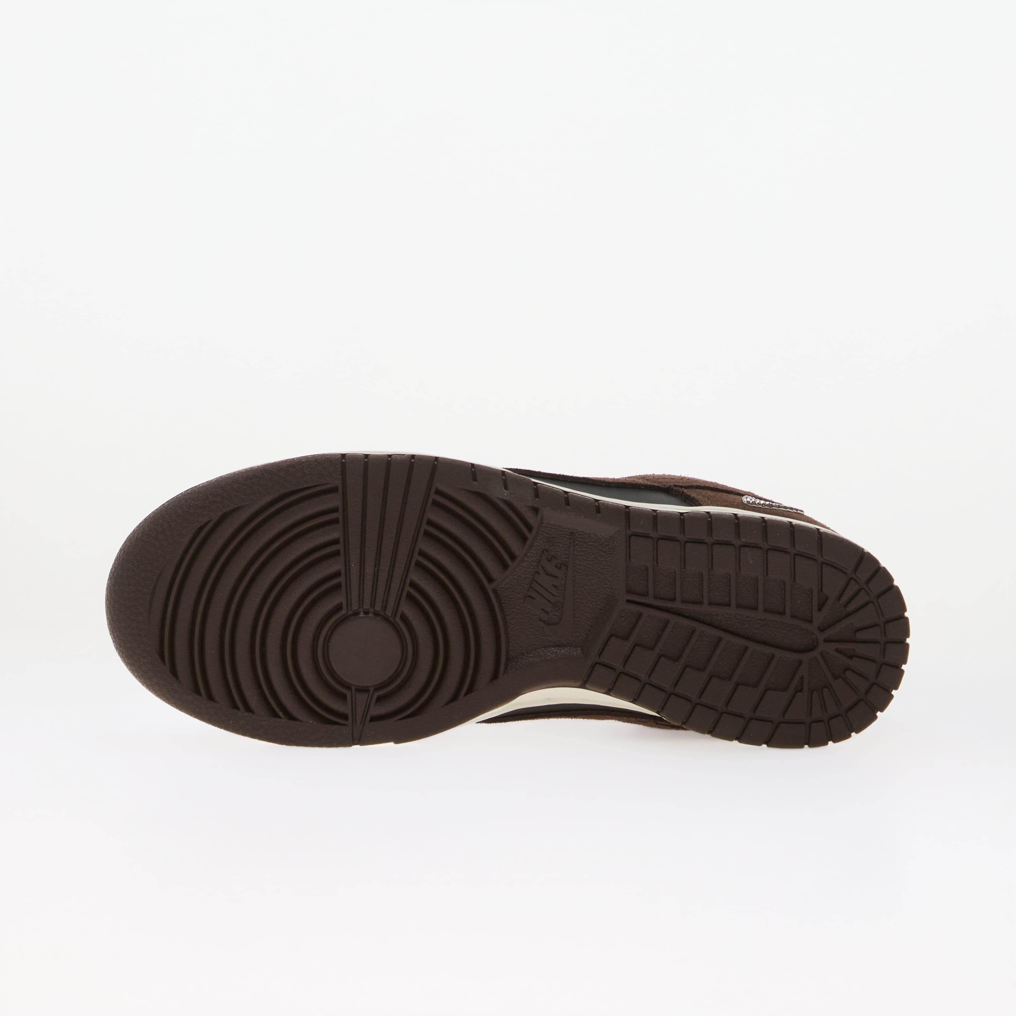Nike Сникърси Dunk Low Suede Black/ Baroque Brown-Sail-Metallic Silver