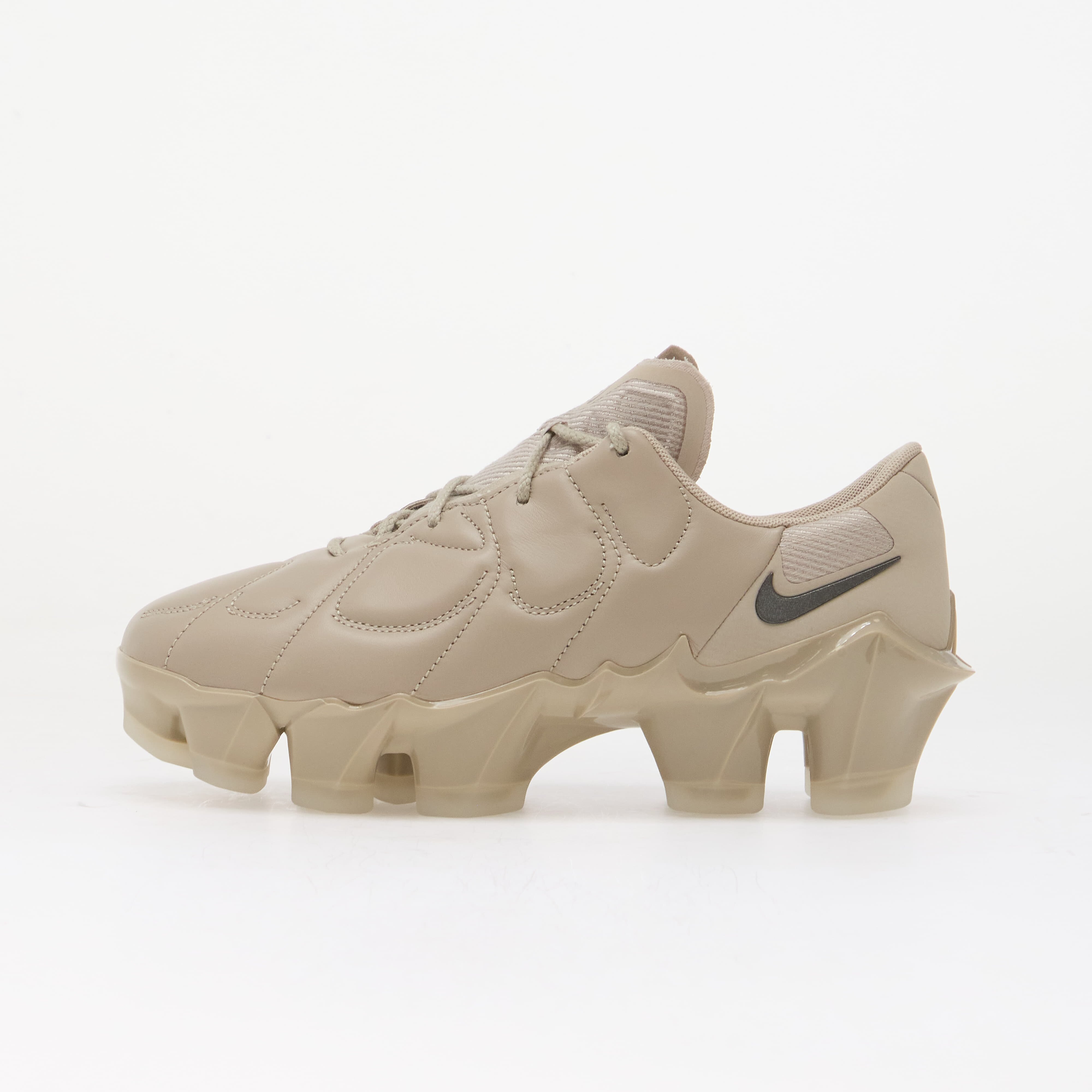 Nike Сникърси First Sight Mirage Cream II/ Metallic Dark Grey-Clear
