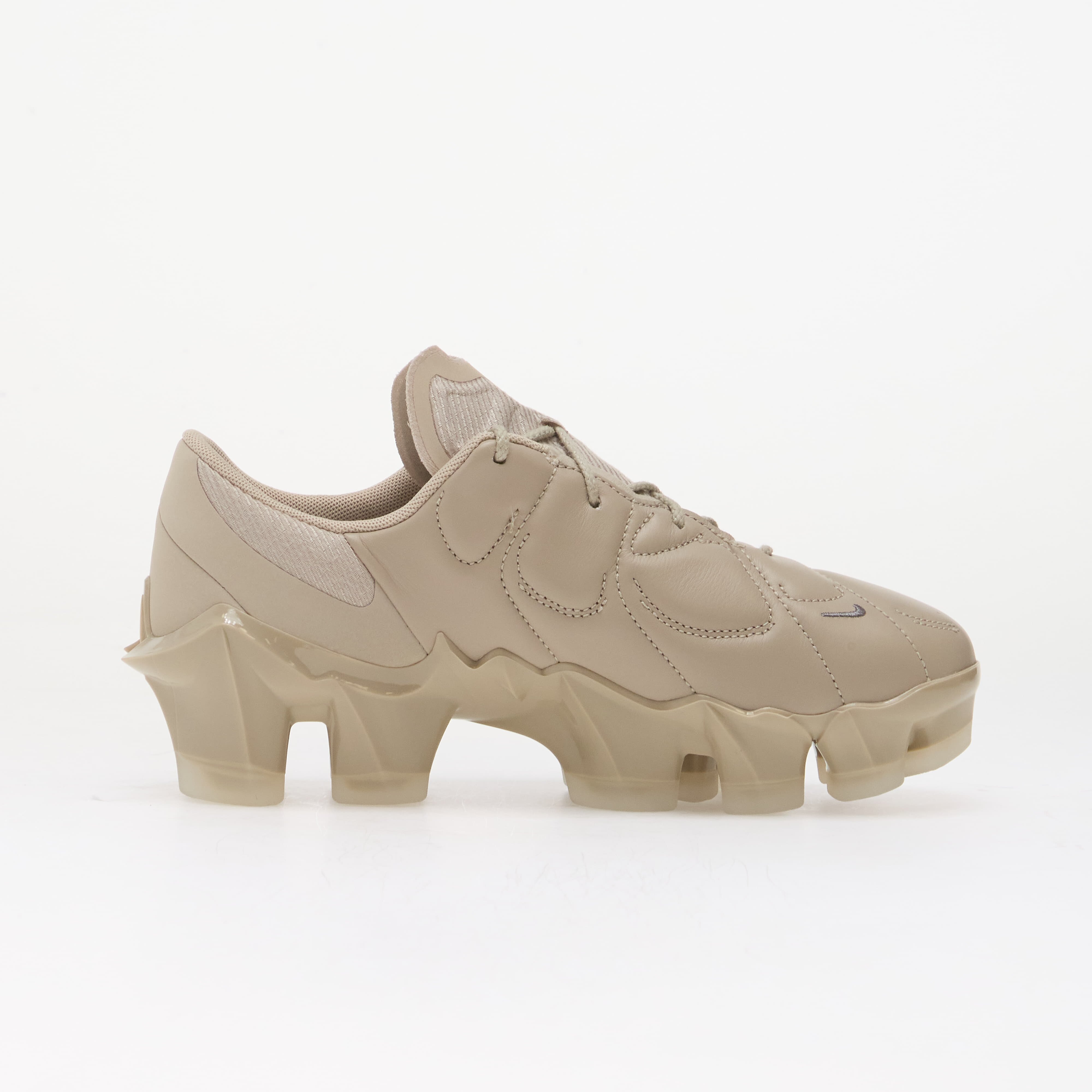 Nike Сникърси First Sight Mirage Cream II/ Metallic Dark Grey-Clear