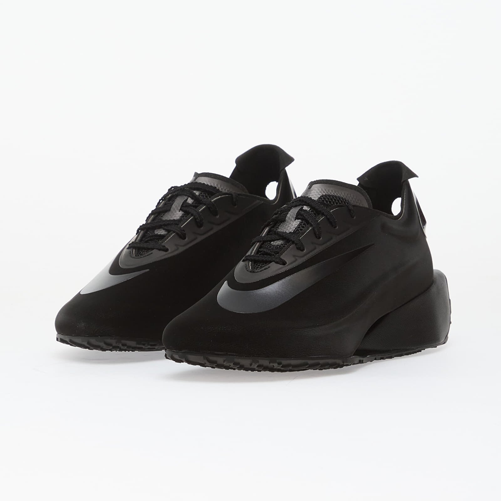 Nike Сникърси First Sight Noir Black/ Black-Mtlc Dark Grey