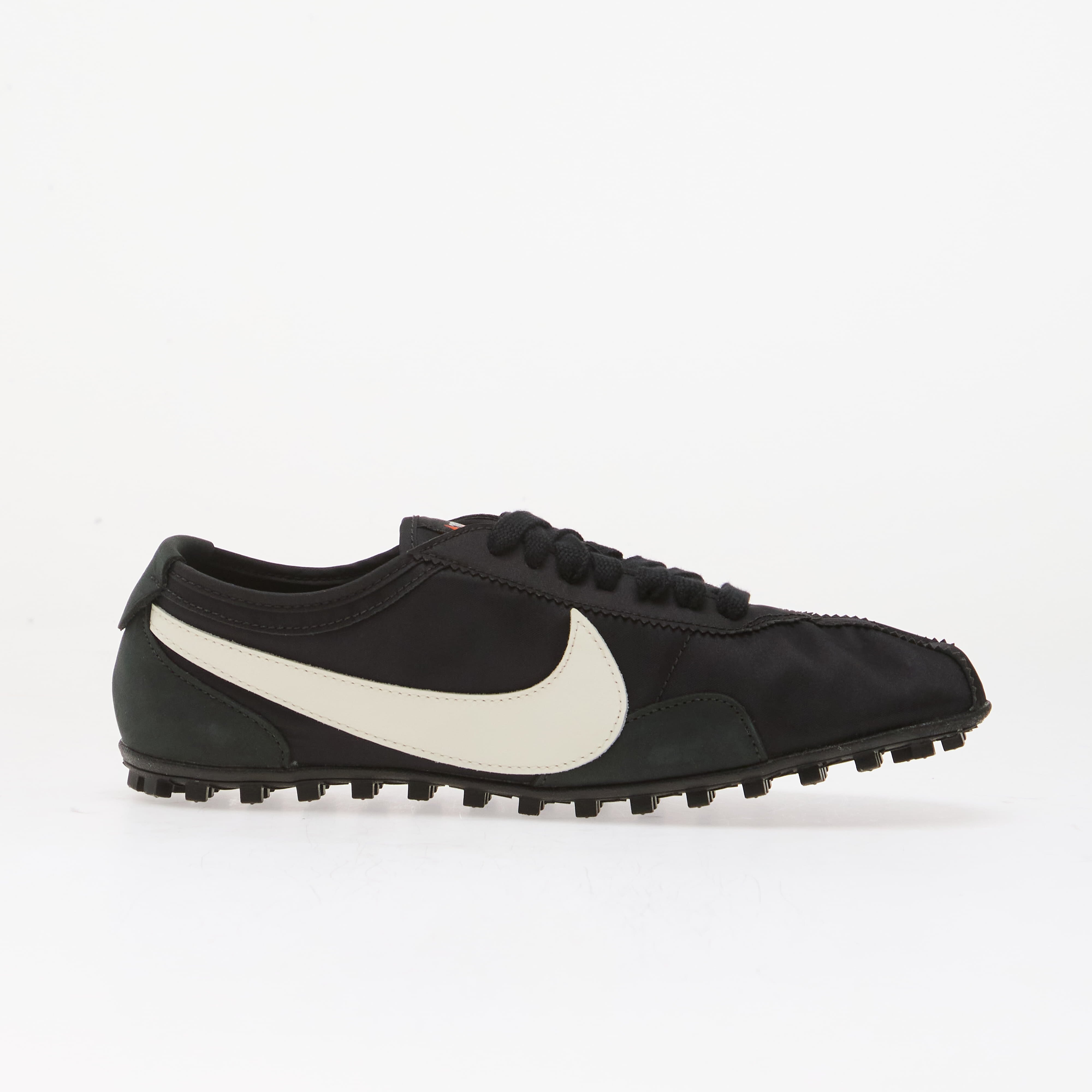 Nike Сникърси Moon Shoe OG Black/ Sail-Black-Safety Orange